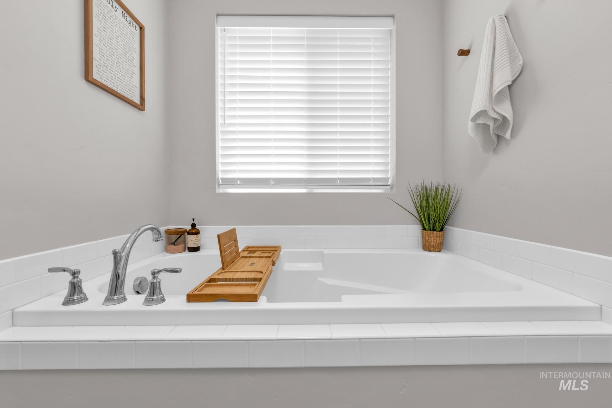 2764 N Iditarod Way Property Photo 18