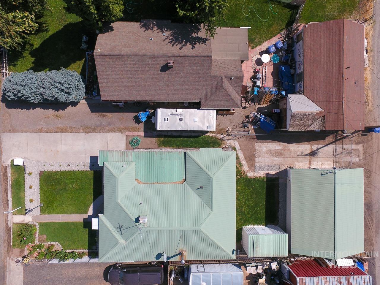 119 E Ave. C Property Photo 5