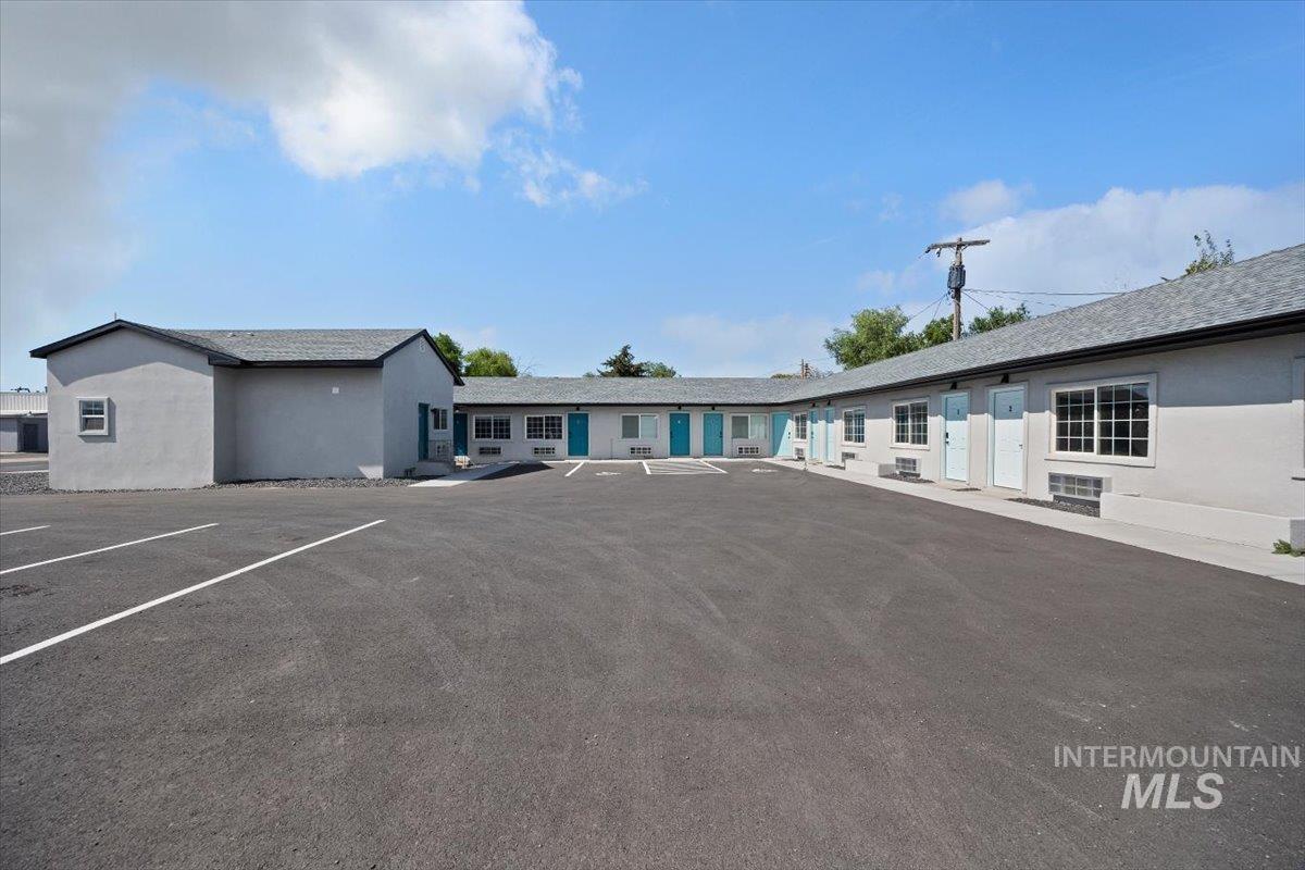 1201 Kimberly Rd Property Photo 1