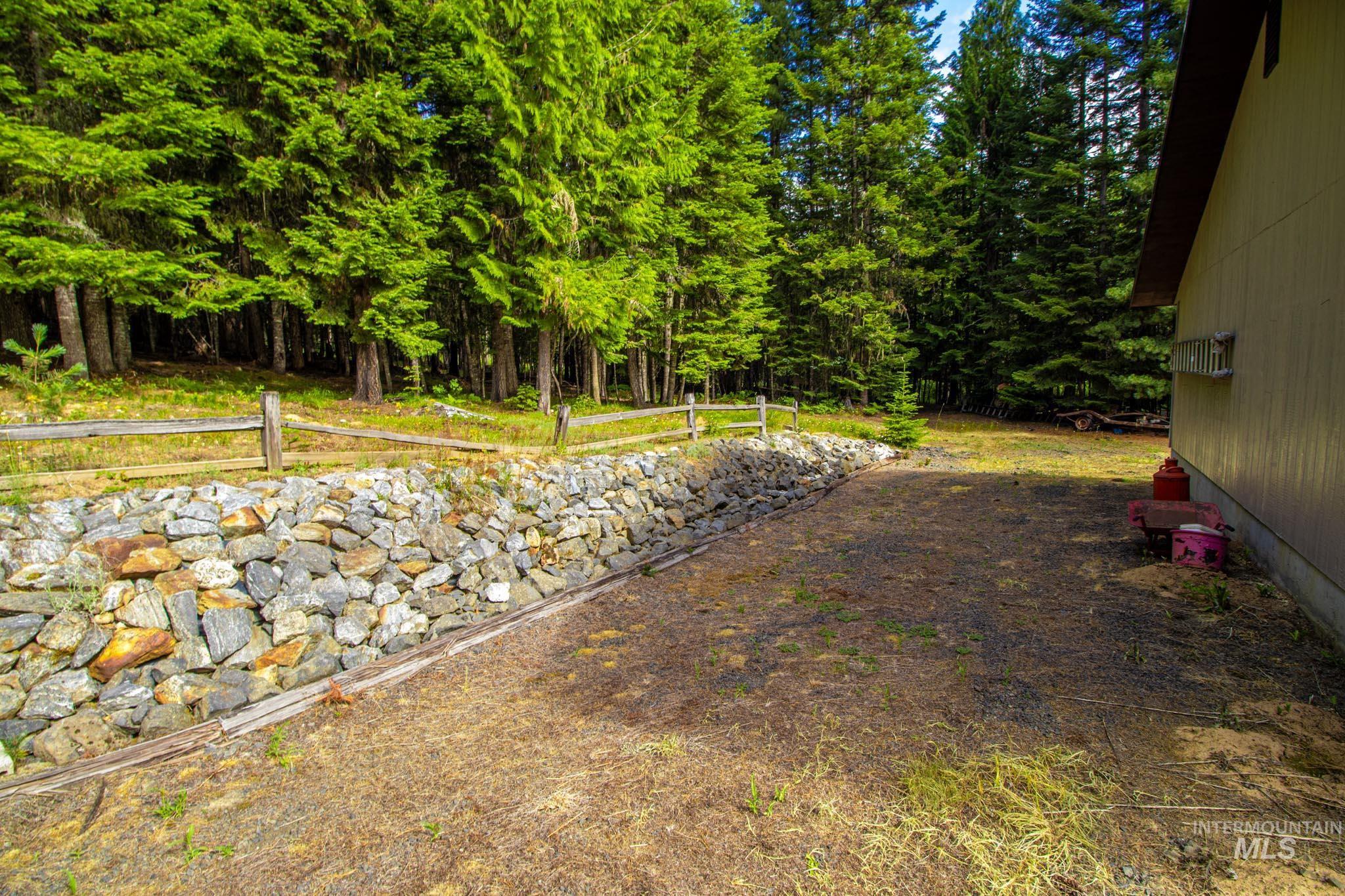 20888 Upper Fords Creek Rd Property Photo 9