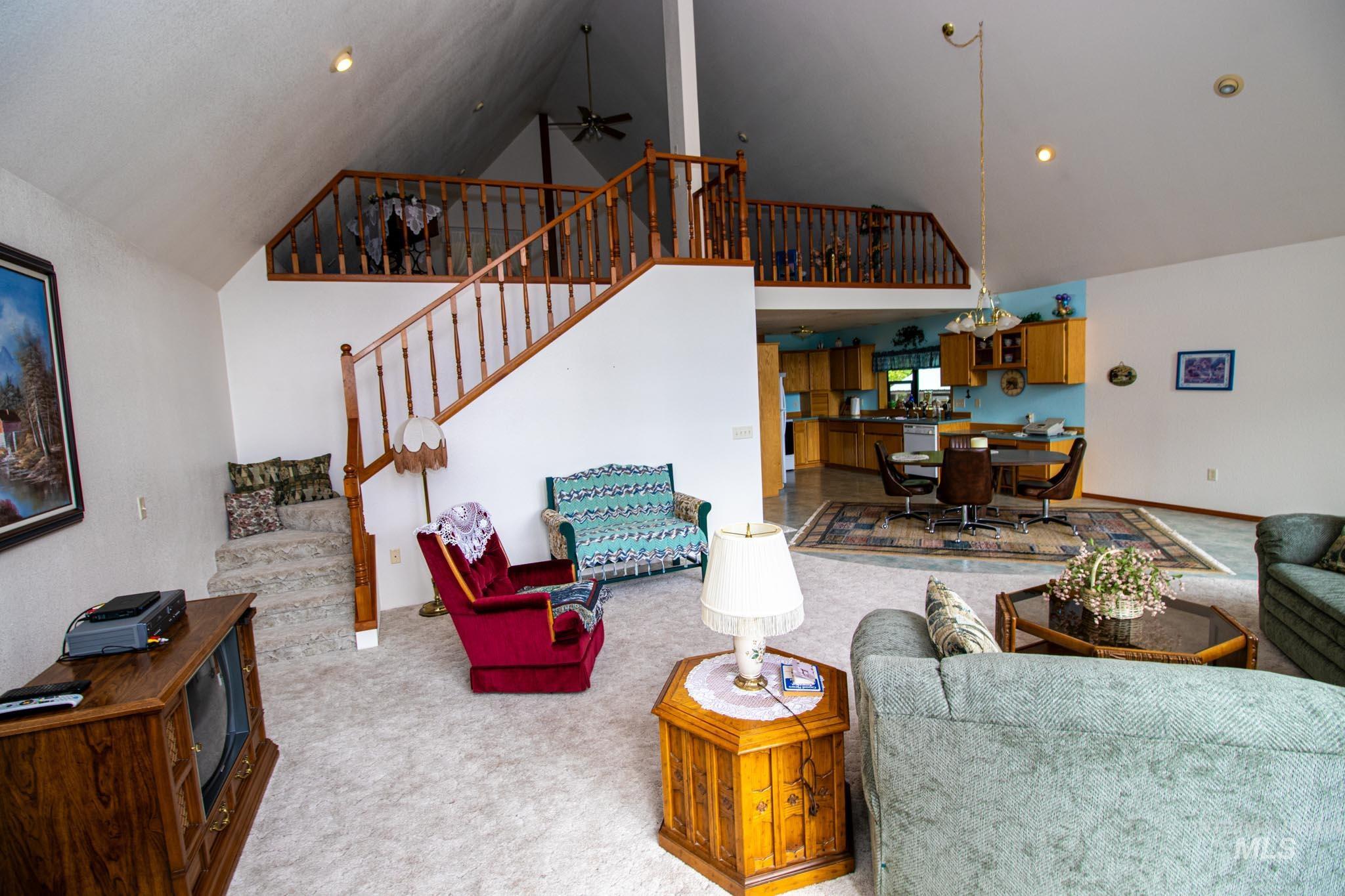 20888 Upper Fords Creek Rd Property Photo 28