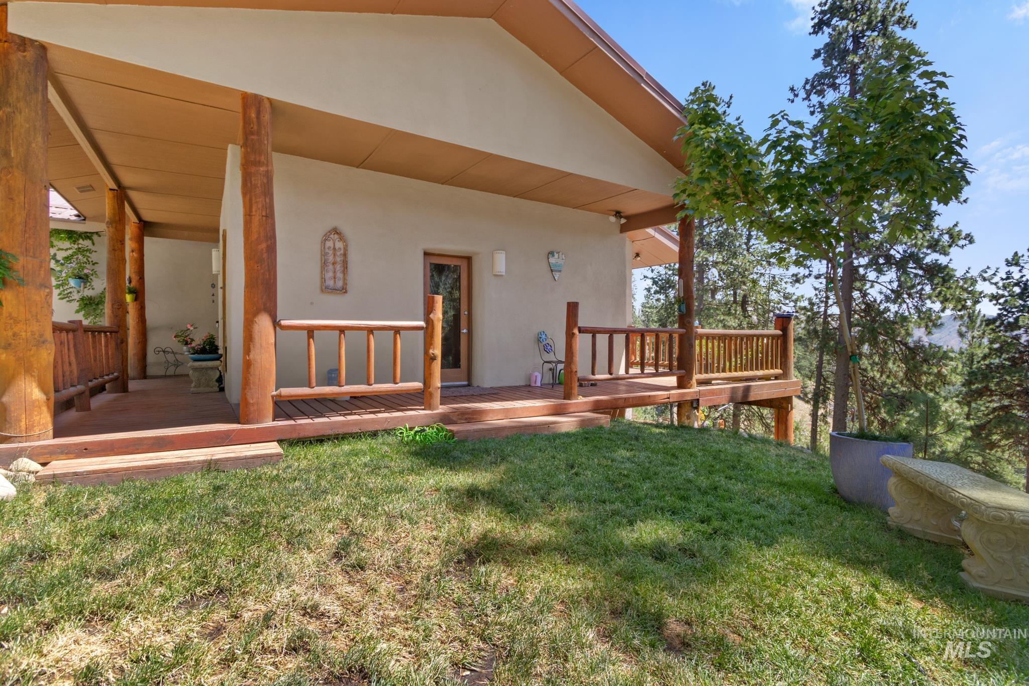 222 Rush Creek Road Property Photo 3