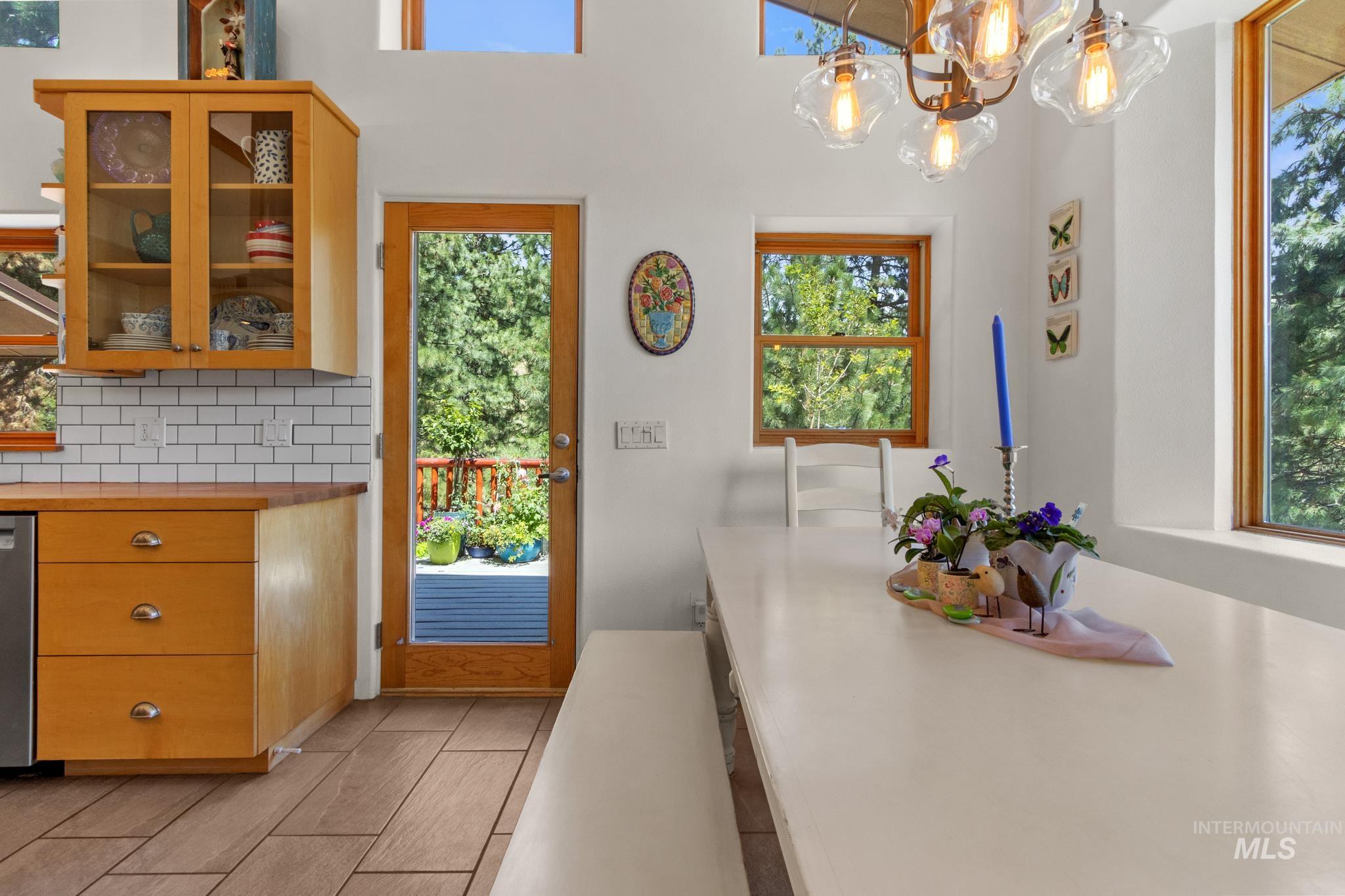 222 Rush Creek Road Property Photo 17