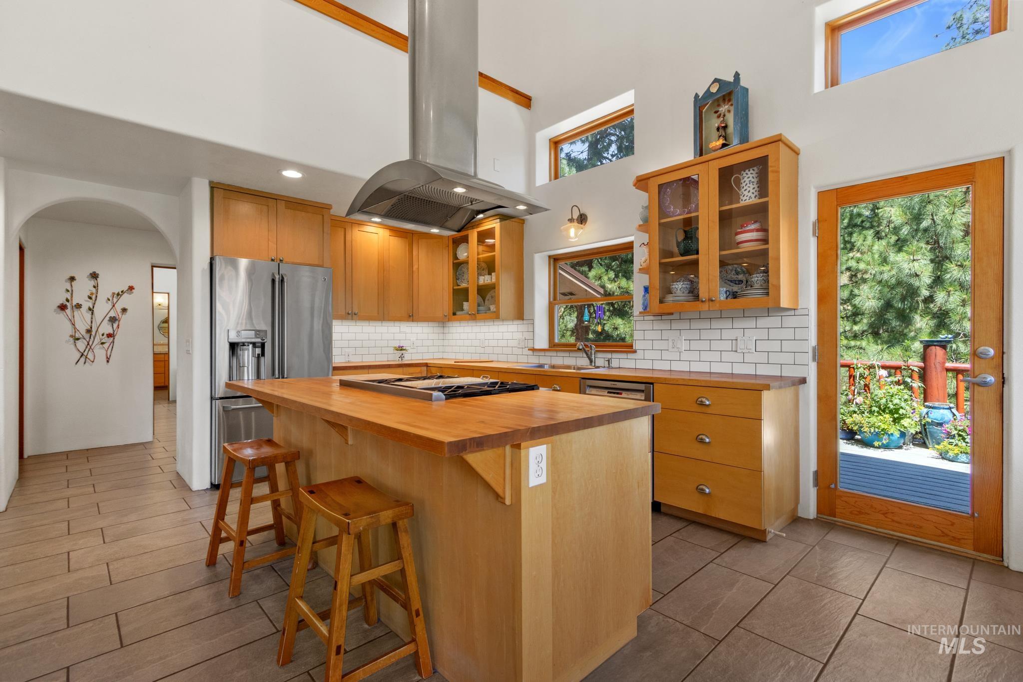 222 Rush Creek Road Property Photo 19