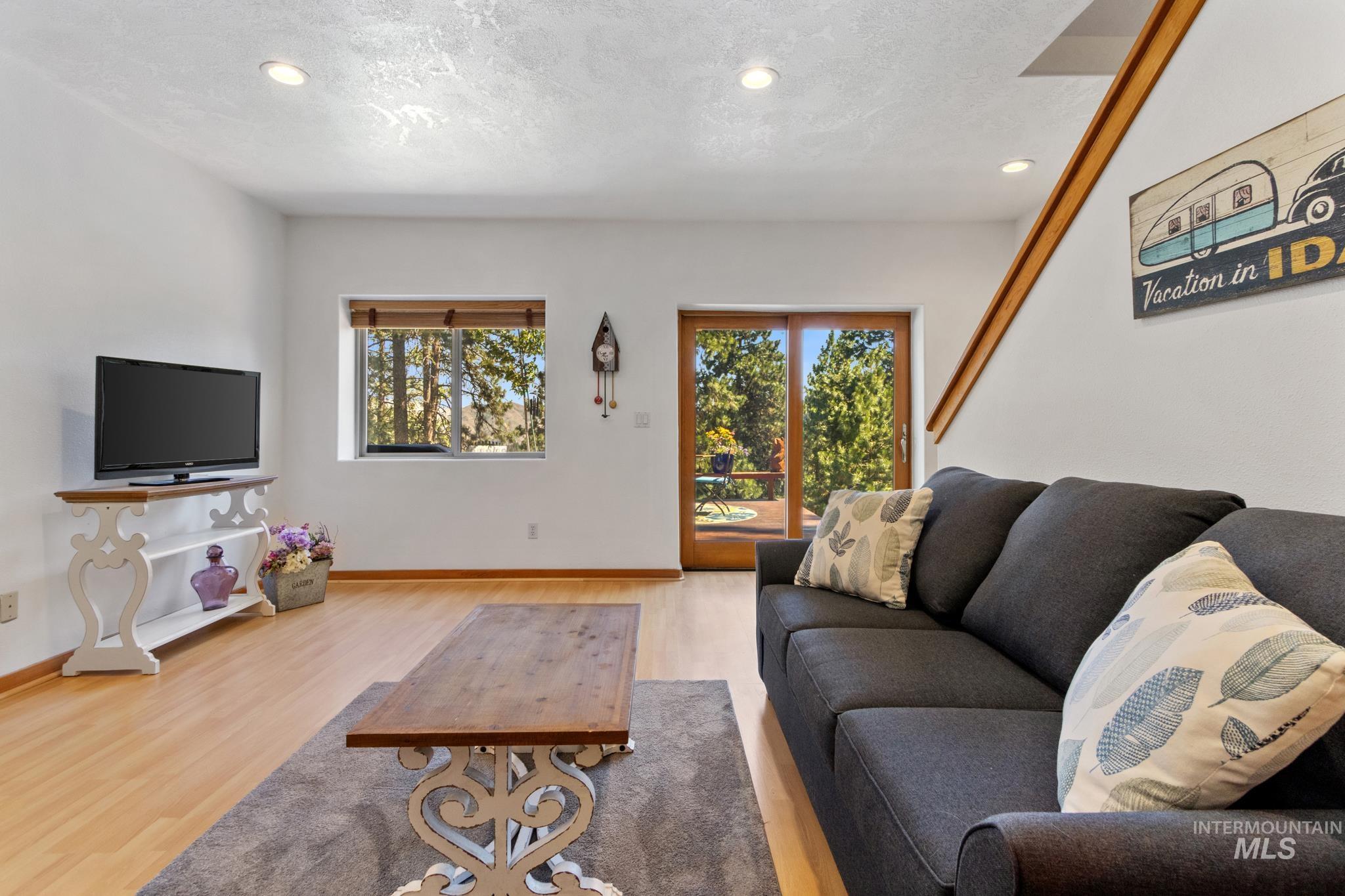 222 Rush Creek Road Property Photo 37