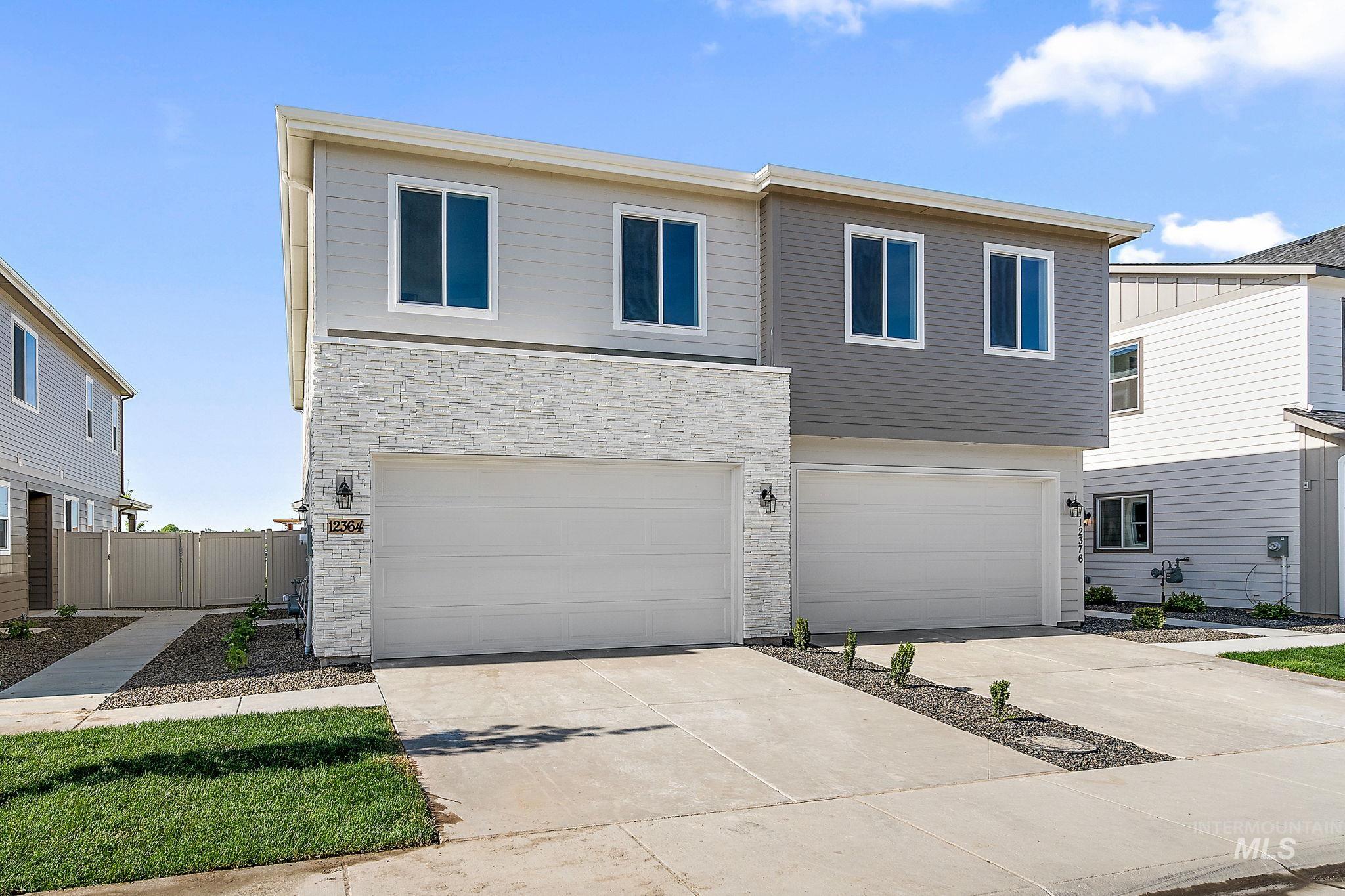 338 N Lagrasse Lane Property Photo 1