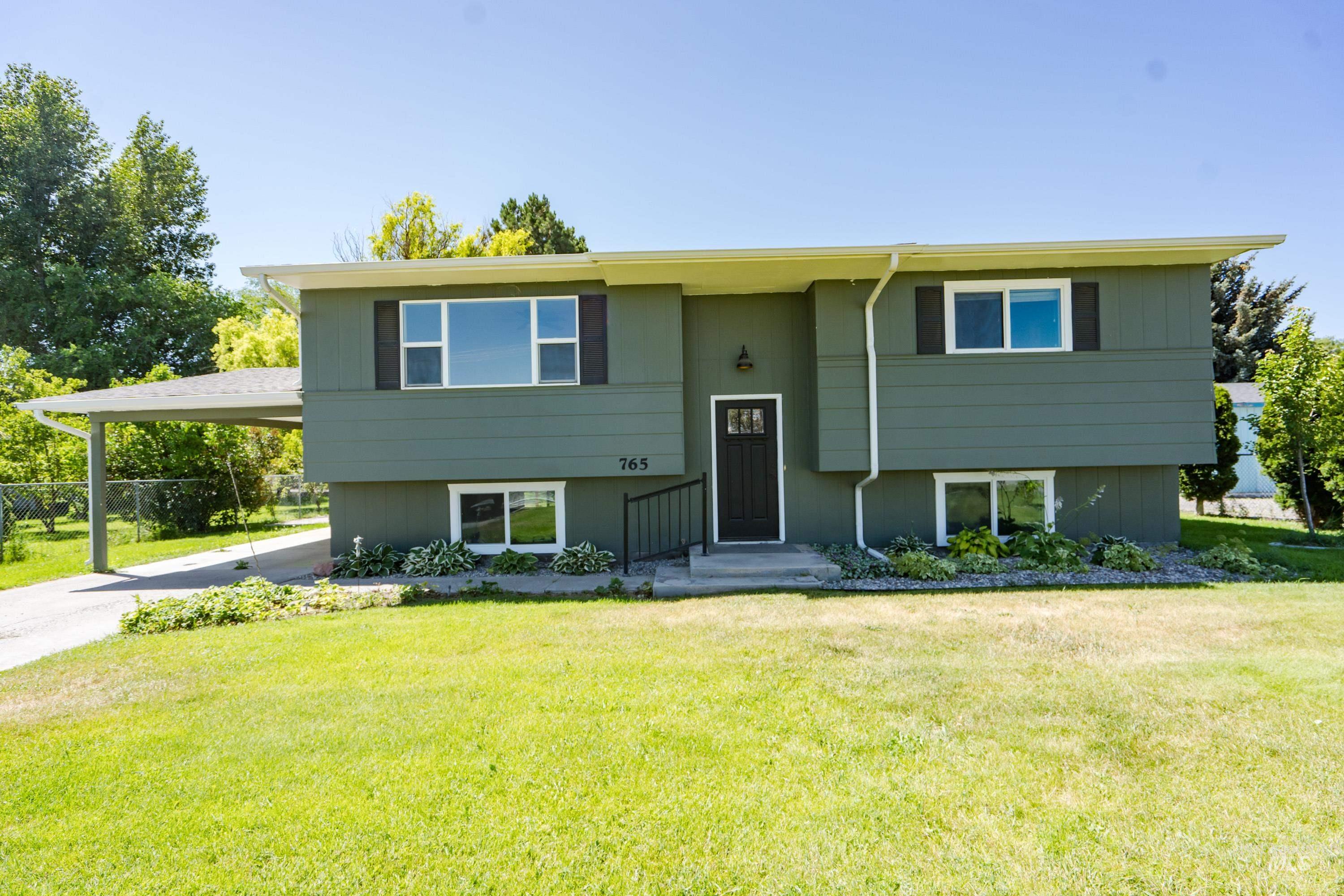 765 14th Street Property Photo 1