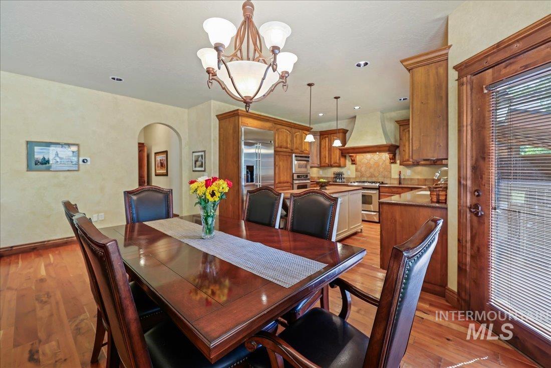 622 Blue Water Circle Property Photo 11