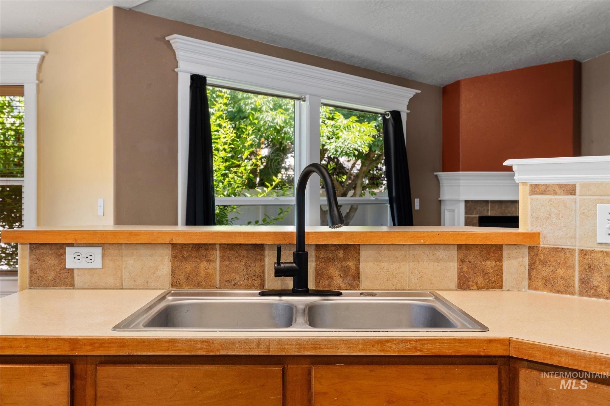 5282 N Schumann Property Photo 19