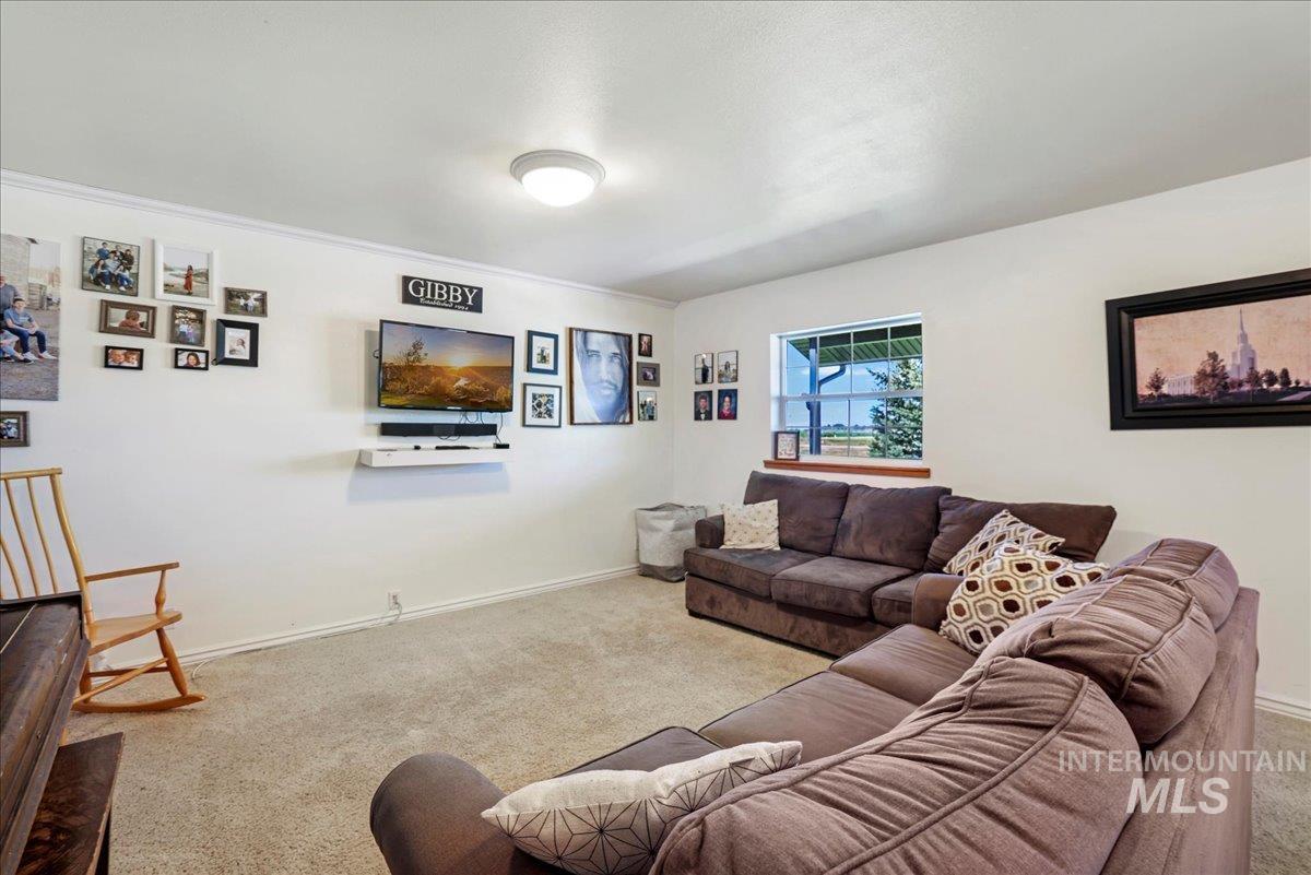 294 N 950 E Property Photo 14