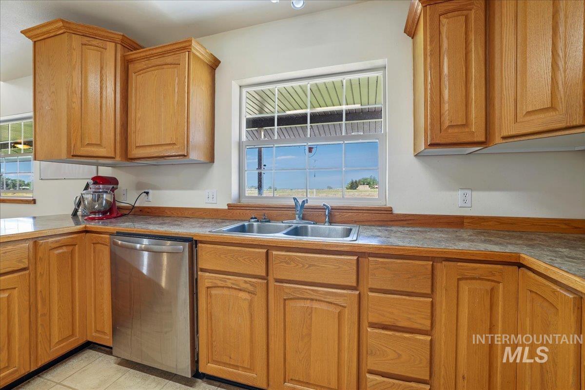 294 N 950 E Property Photo 17