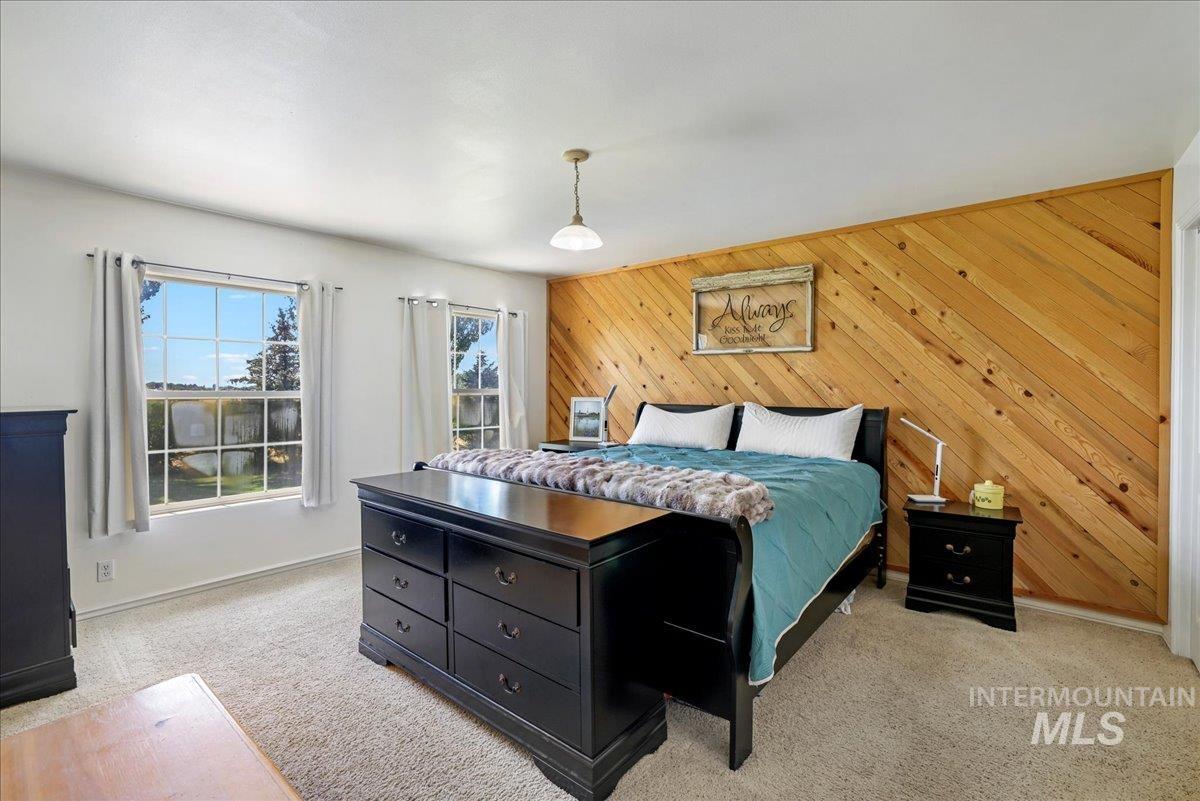 294 N 950 E Property Photo 19