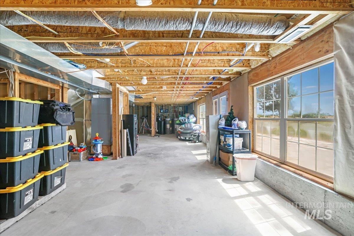 294 N 950 E Property Photo 33