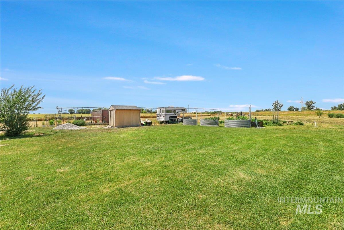 294 N 950 E Property Photo 36