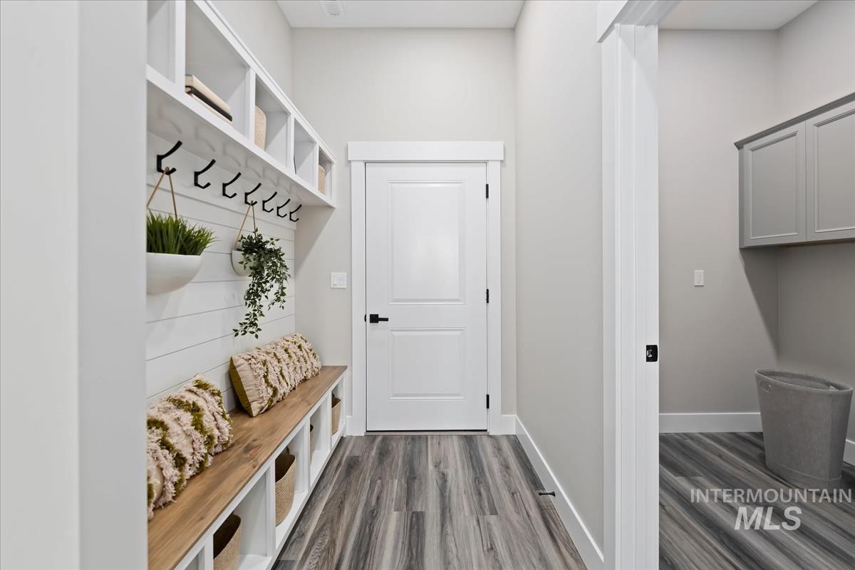 9910 W Sunberry Court Property Photo 13