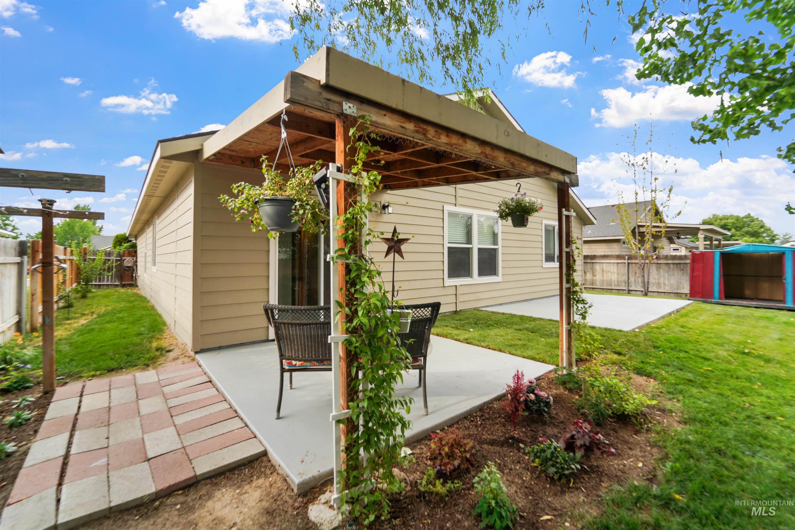 203 E Walcott Lake Dr Property Photo 26