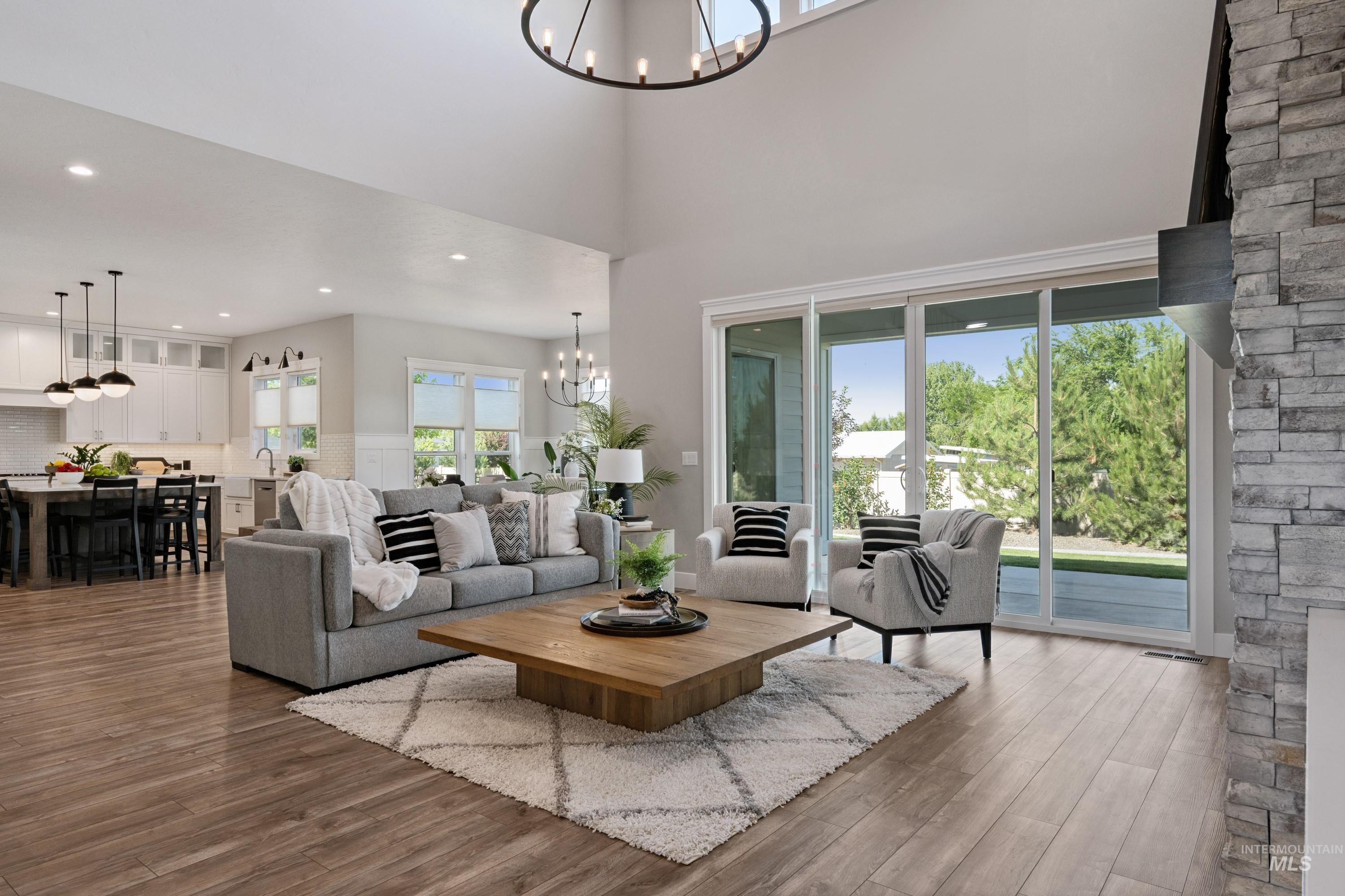 2635 N Yount Way Property Photo 7