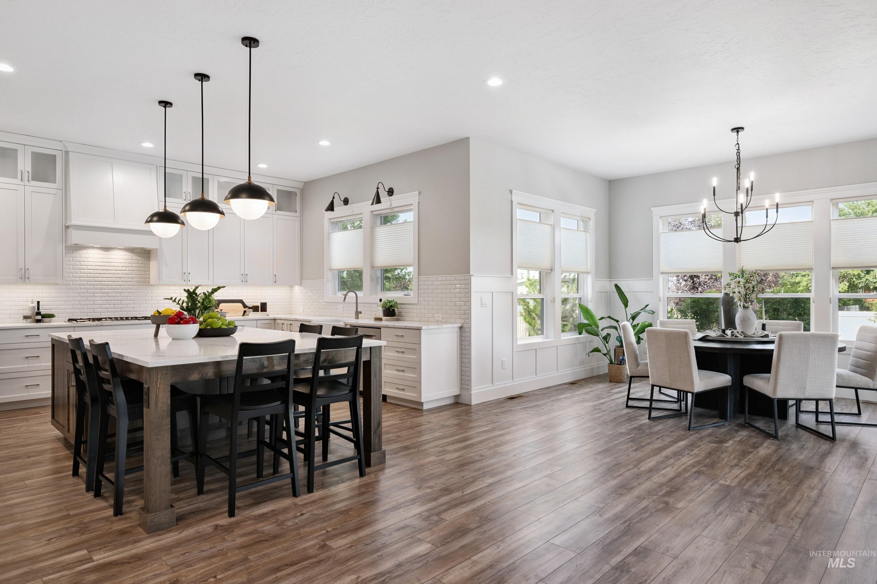 2635 N Yount Way Property Photo 9