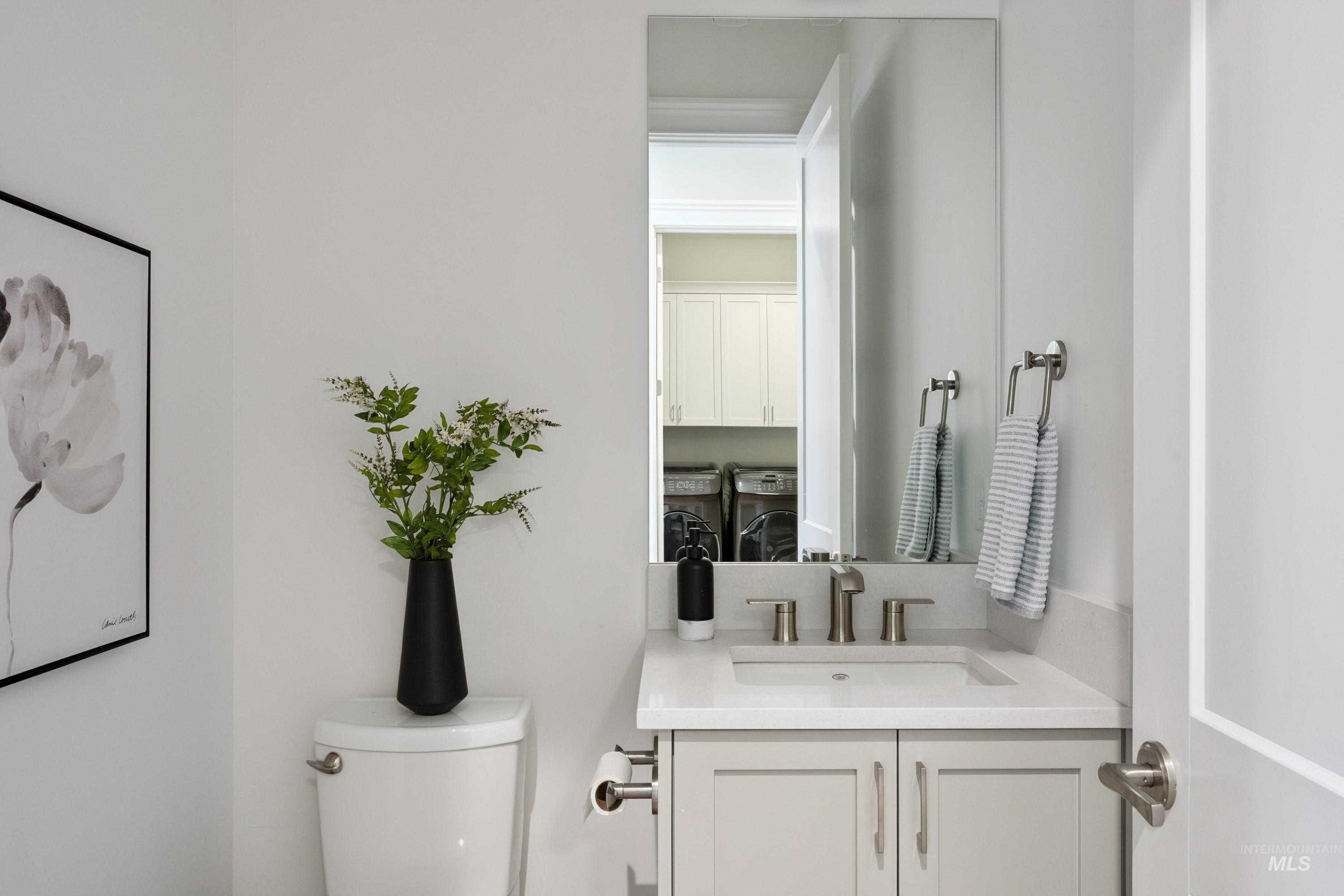 2635 N Yount Way Property Photo 17