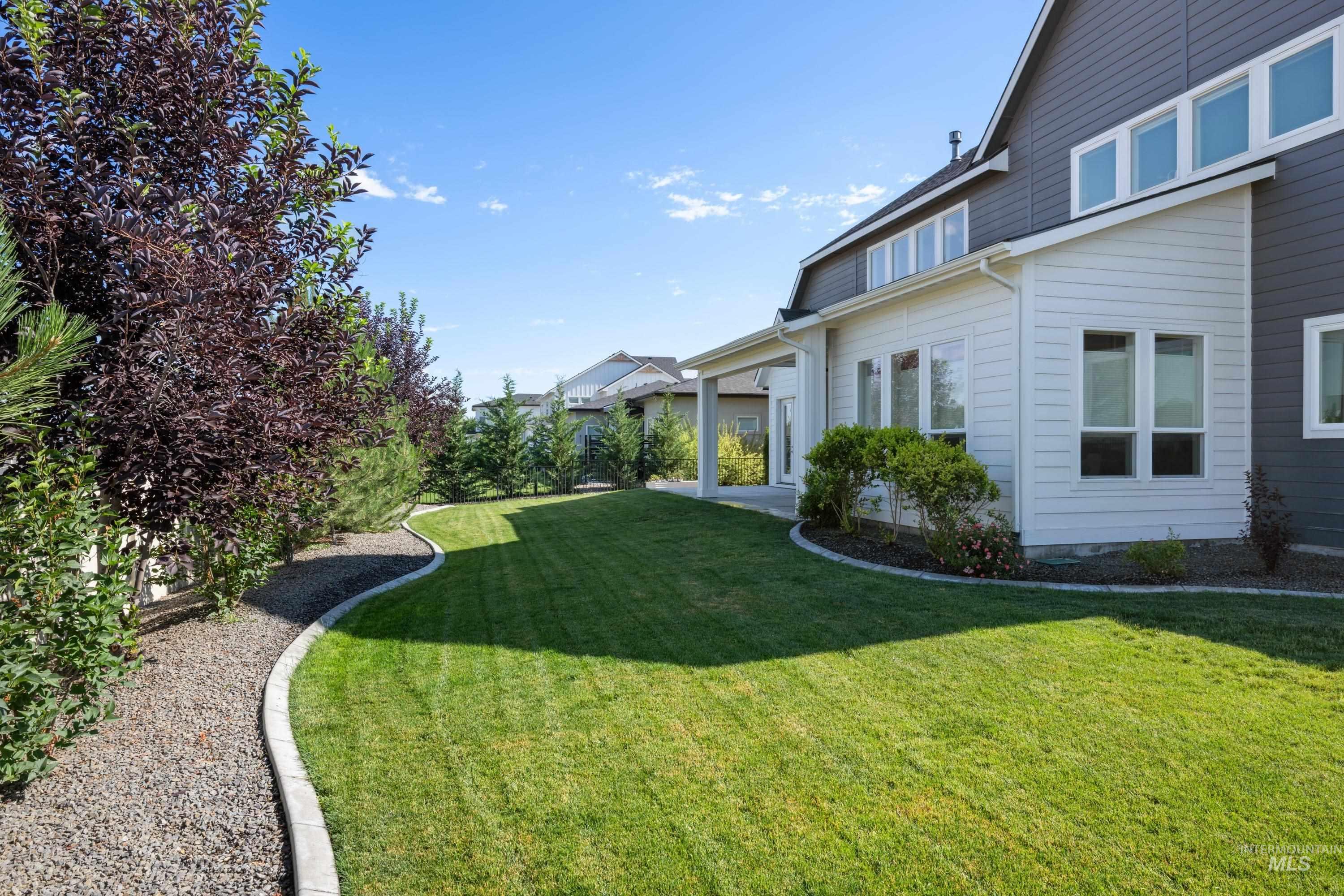 2635 N Yount Way Property Photo 38