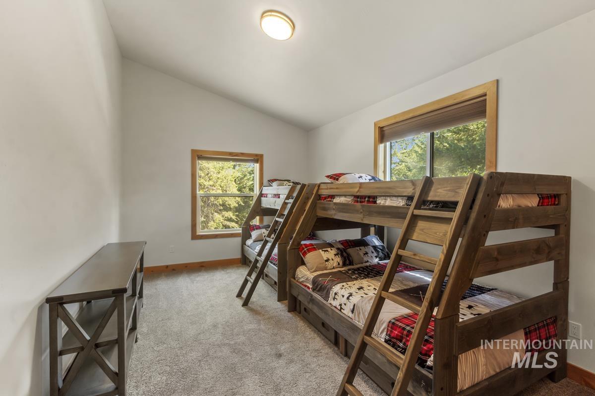 238 Angus Lane Property Photo 18