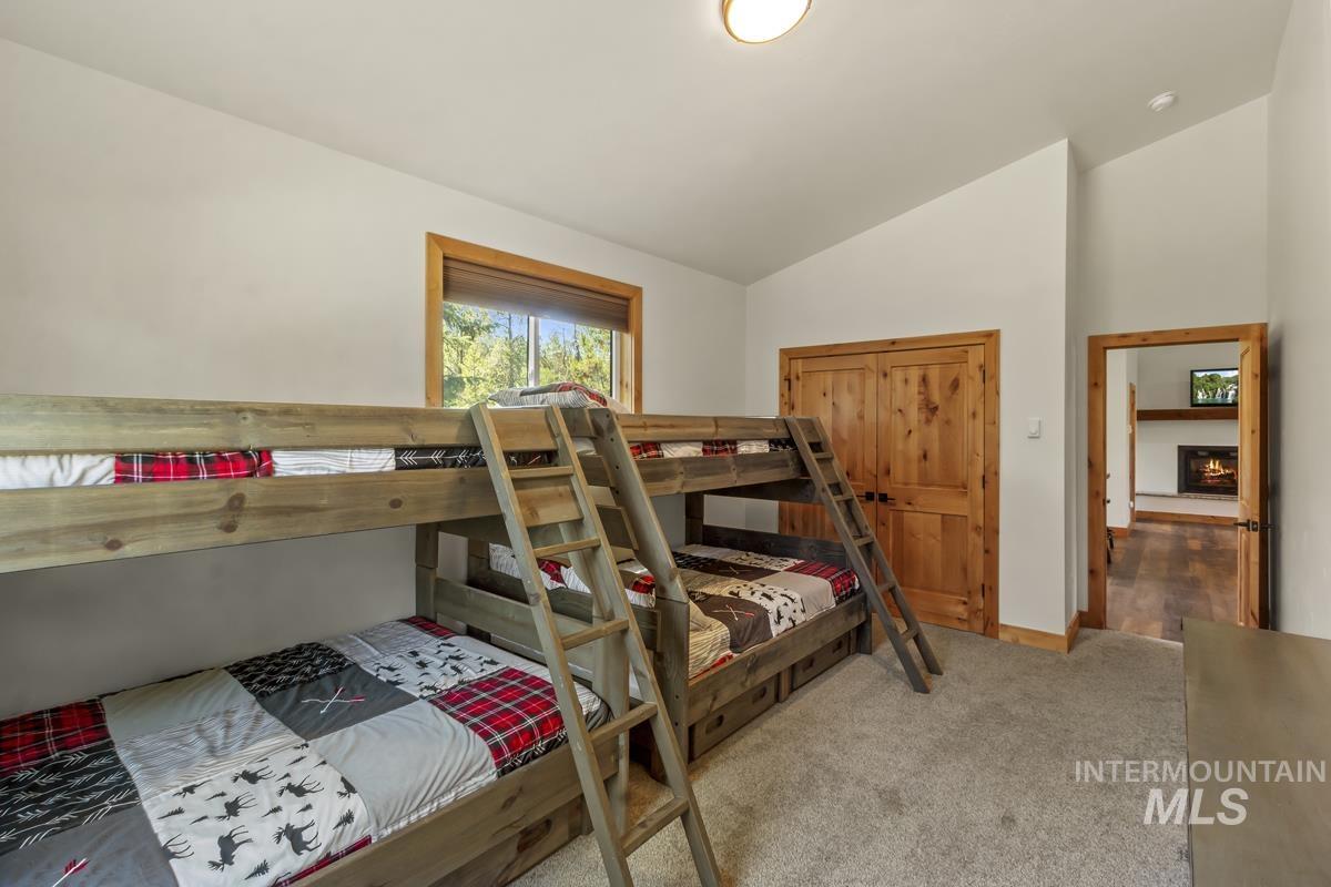 238 Angus Lane Property Photo 19