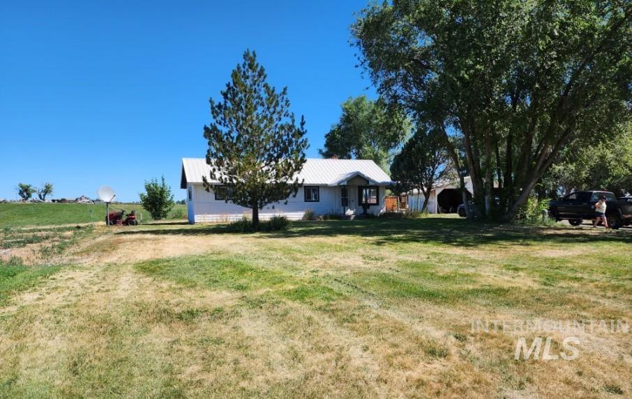 1882 Graham Blvd. Property Photo 2