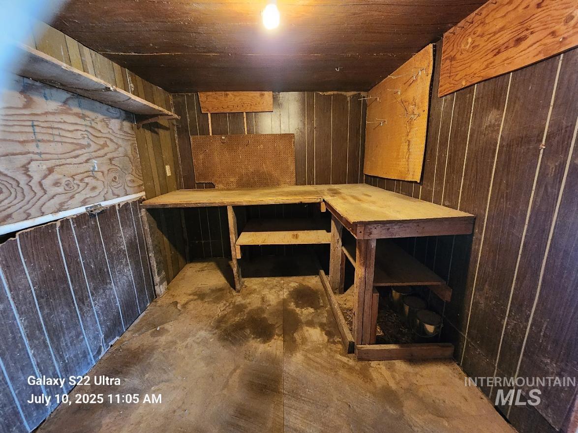 1882 Graham Blvd. Property Photo 15