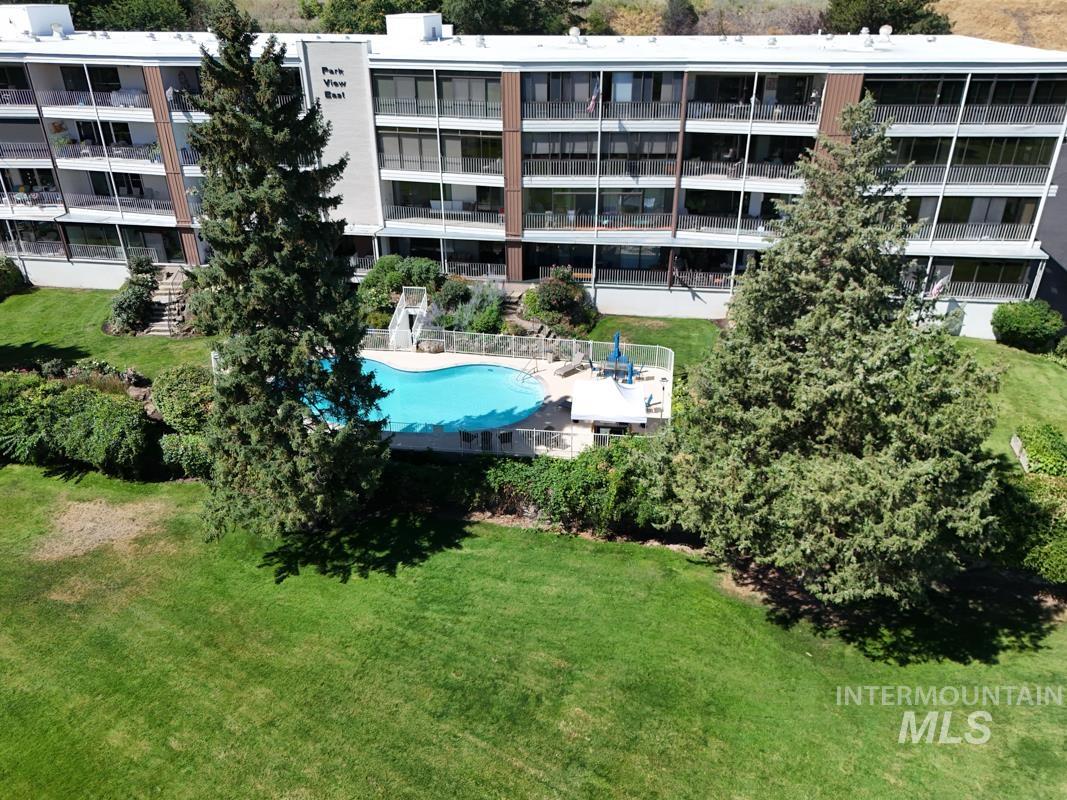 3100 W Crescent Rim Dr Property Photo 2