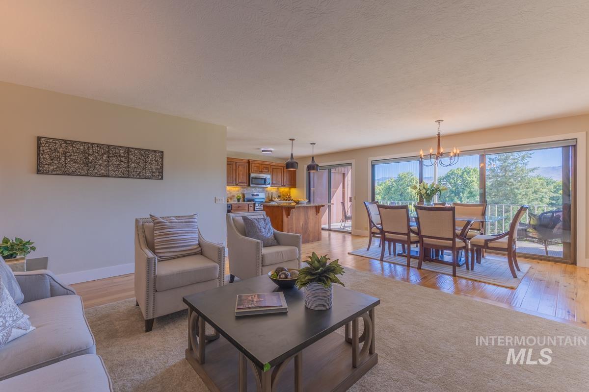 3100 W Crescent Rim Dr Property Photo 11