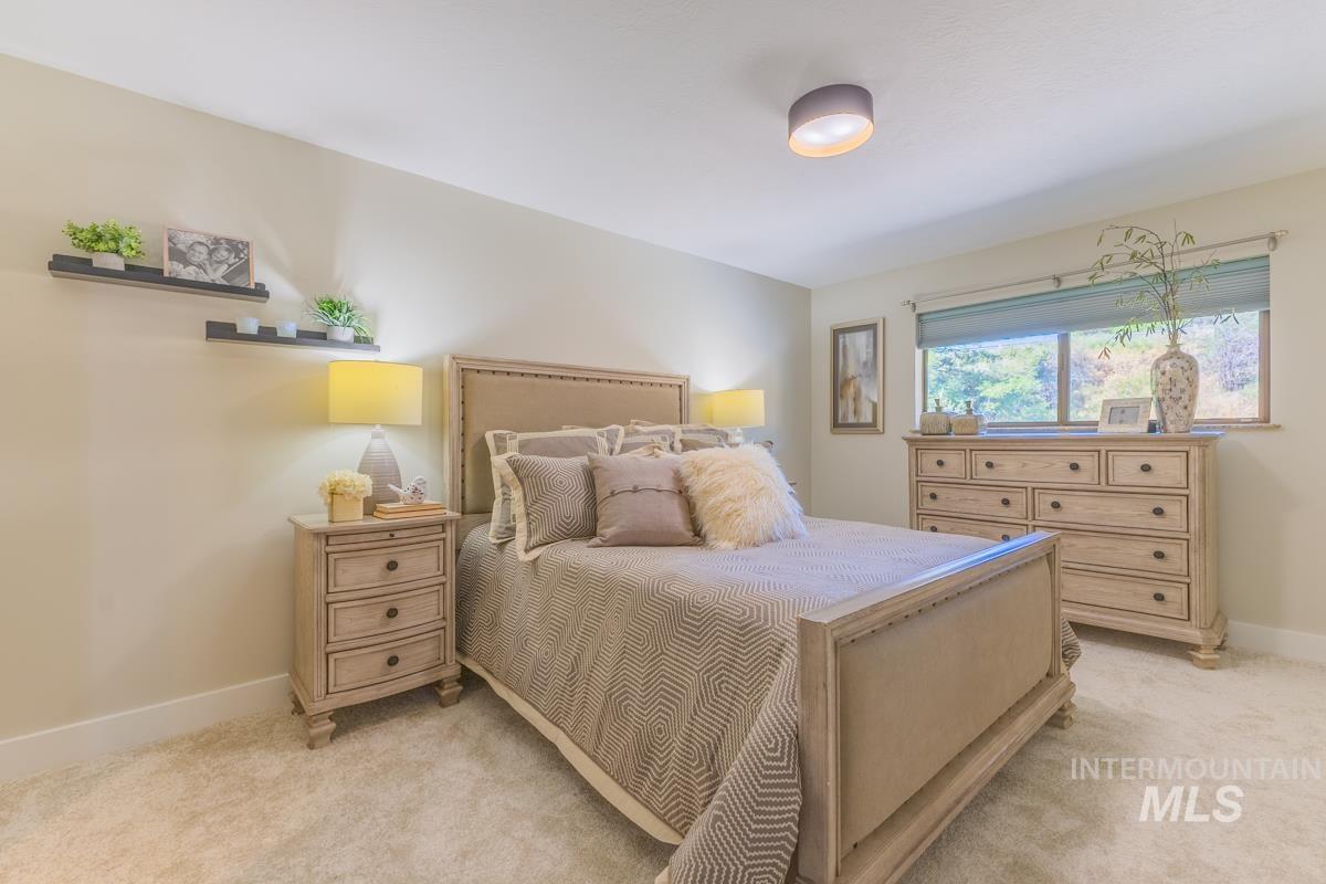 3100 W Crescent Rim Dr Property Photo 16