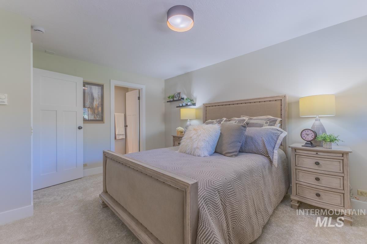 3100 W Crescent Rim Dr Property Photo 18