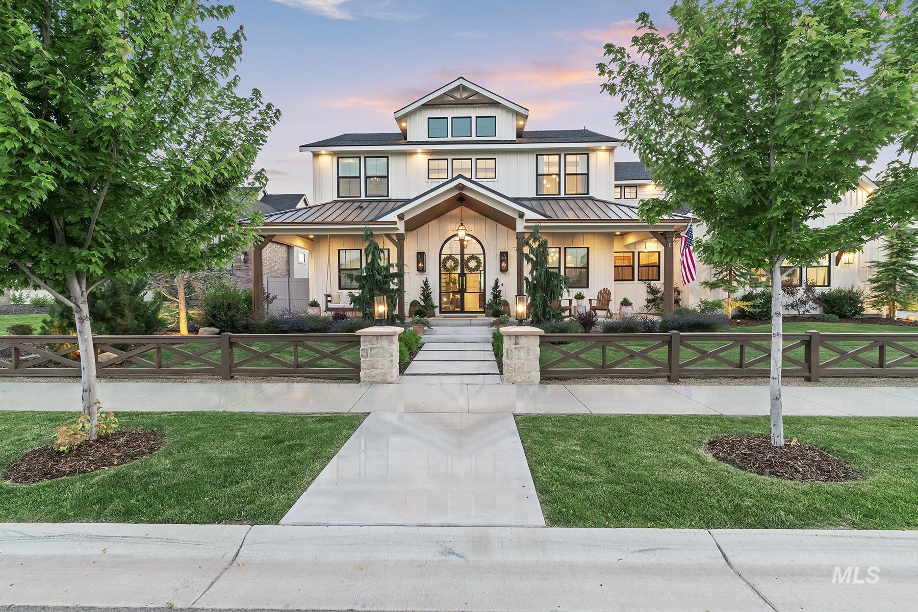 6805 S Pemberley Property Photo