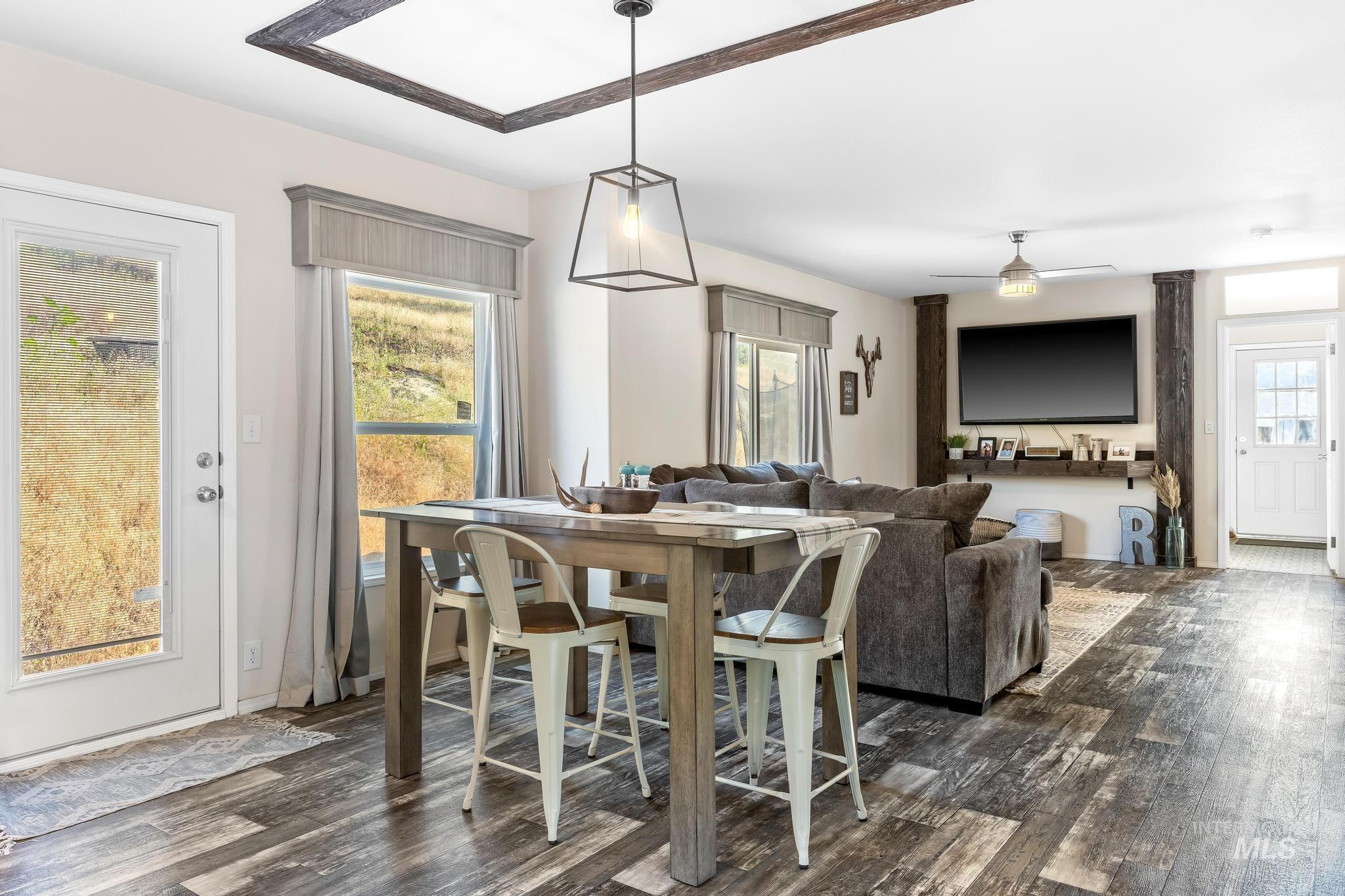 159 Porter Creek Rd Property Photo 6