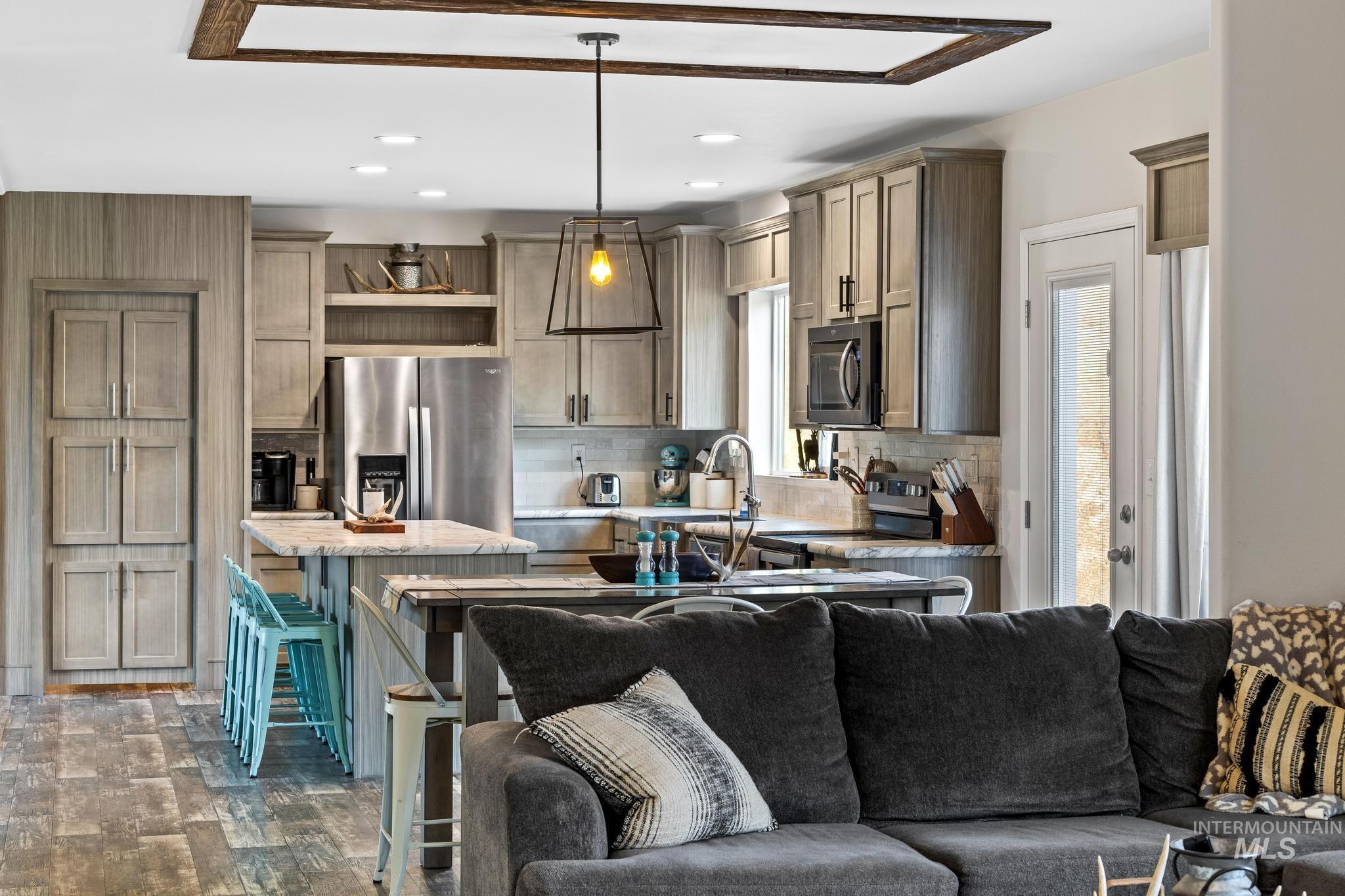 159 Porter Creek Rd Property Photo 11