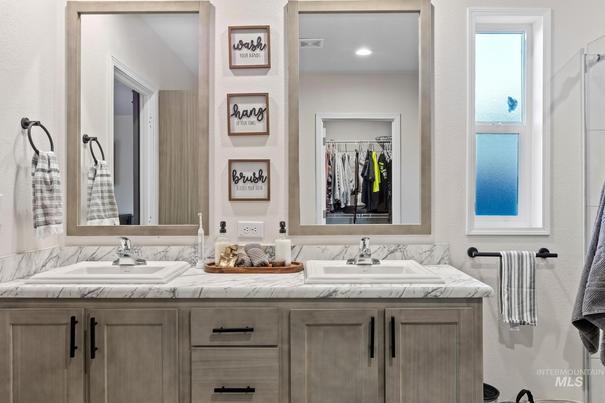 159 Porter Creek Rd Property Photo 20