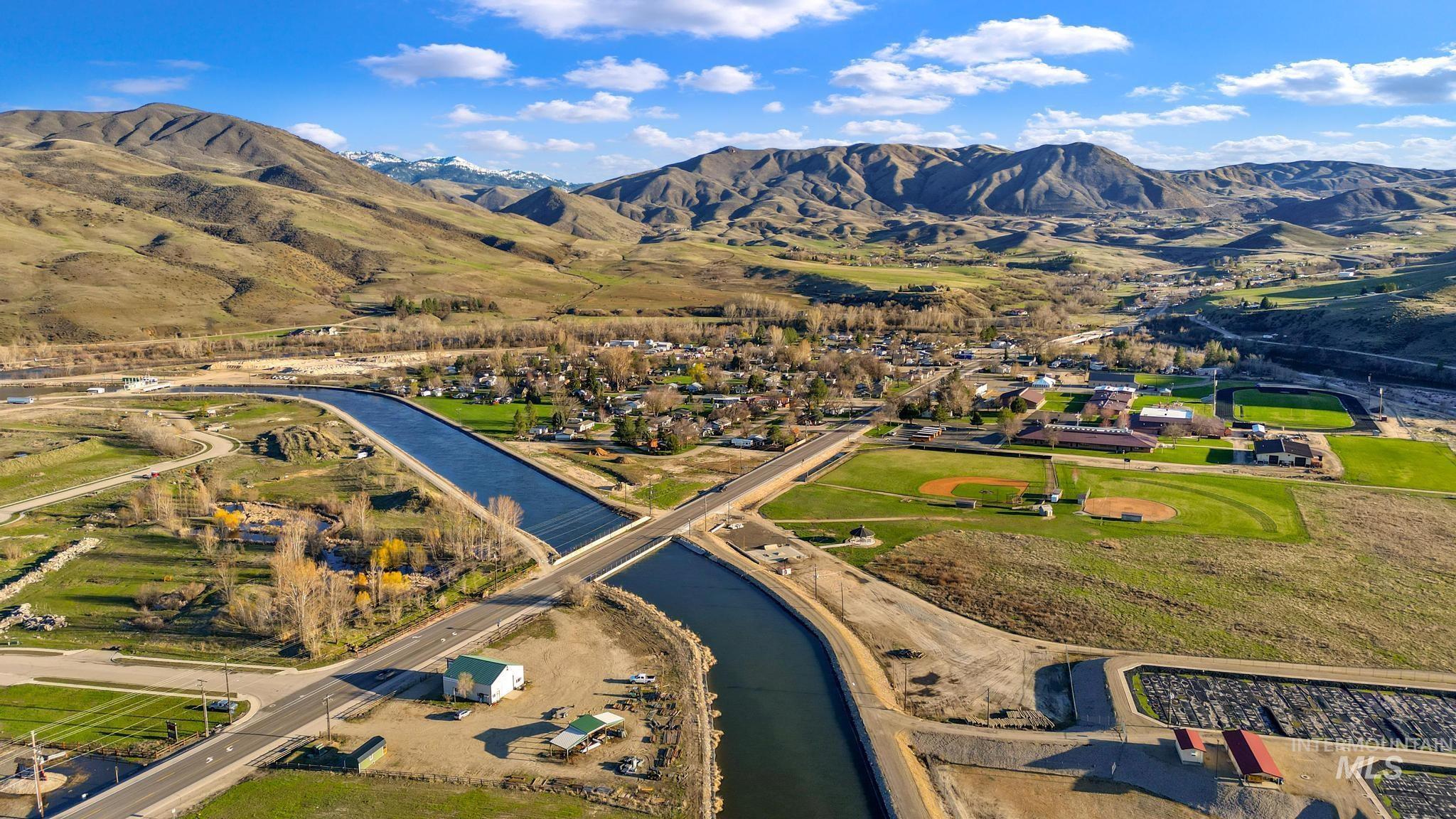 159 Porter Creek Rd Property Photo 41