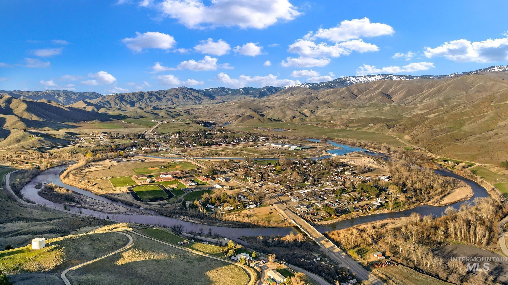 159 Porter Creek Rd Property Photo 42