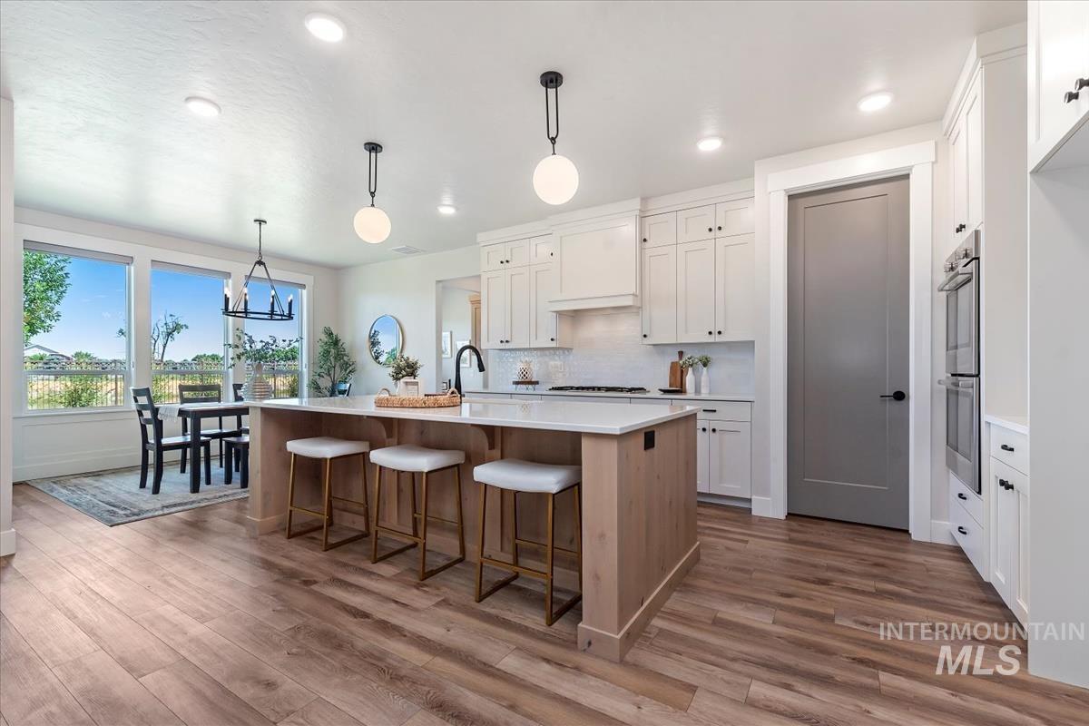 7722 W Meltwater Lane Property Photo 8