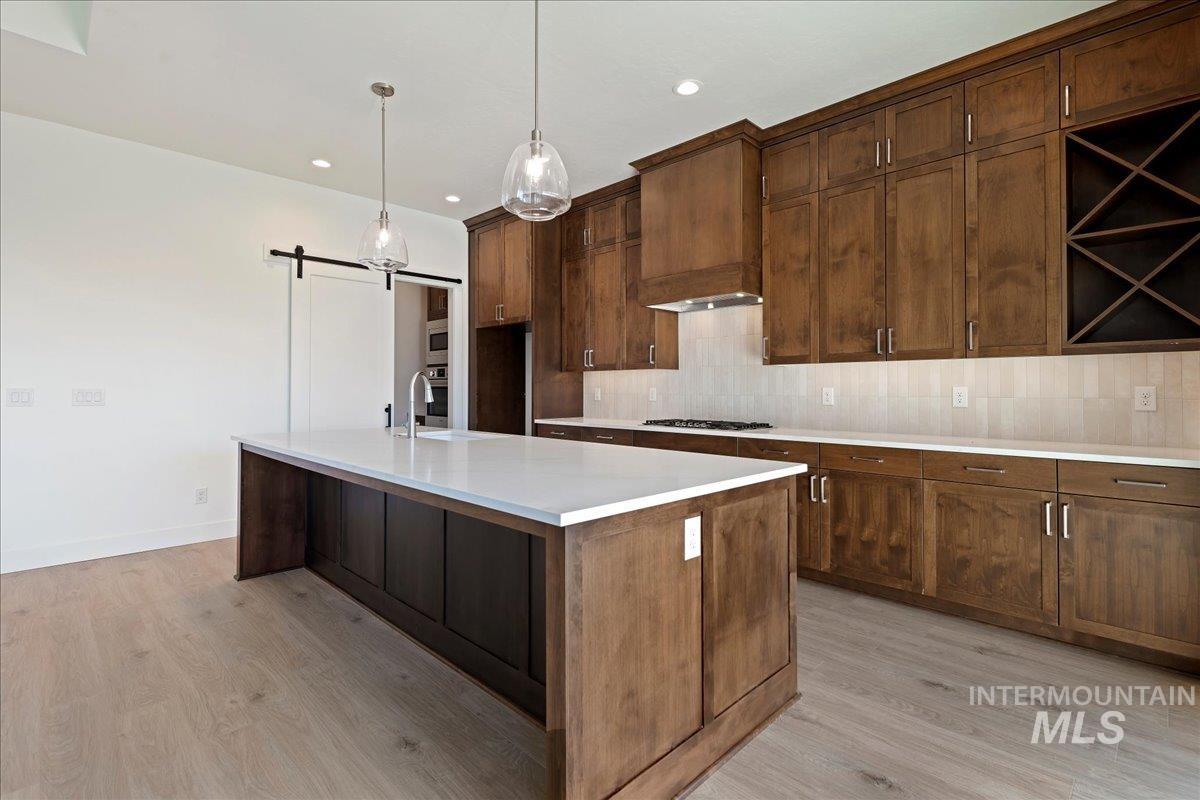 6829 N Valley Breeze Avenue Property Photo 13