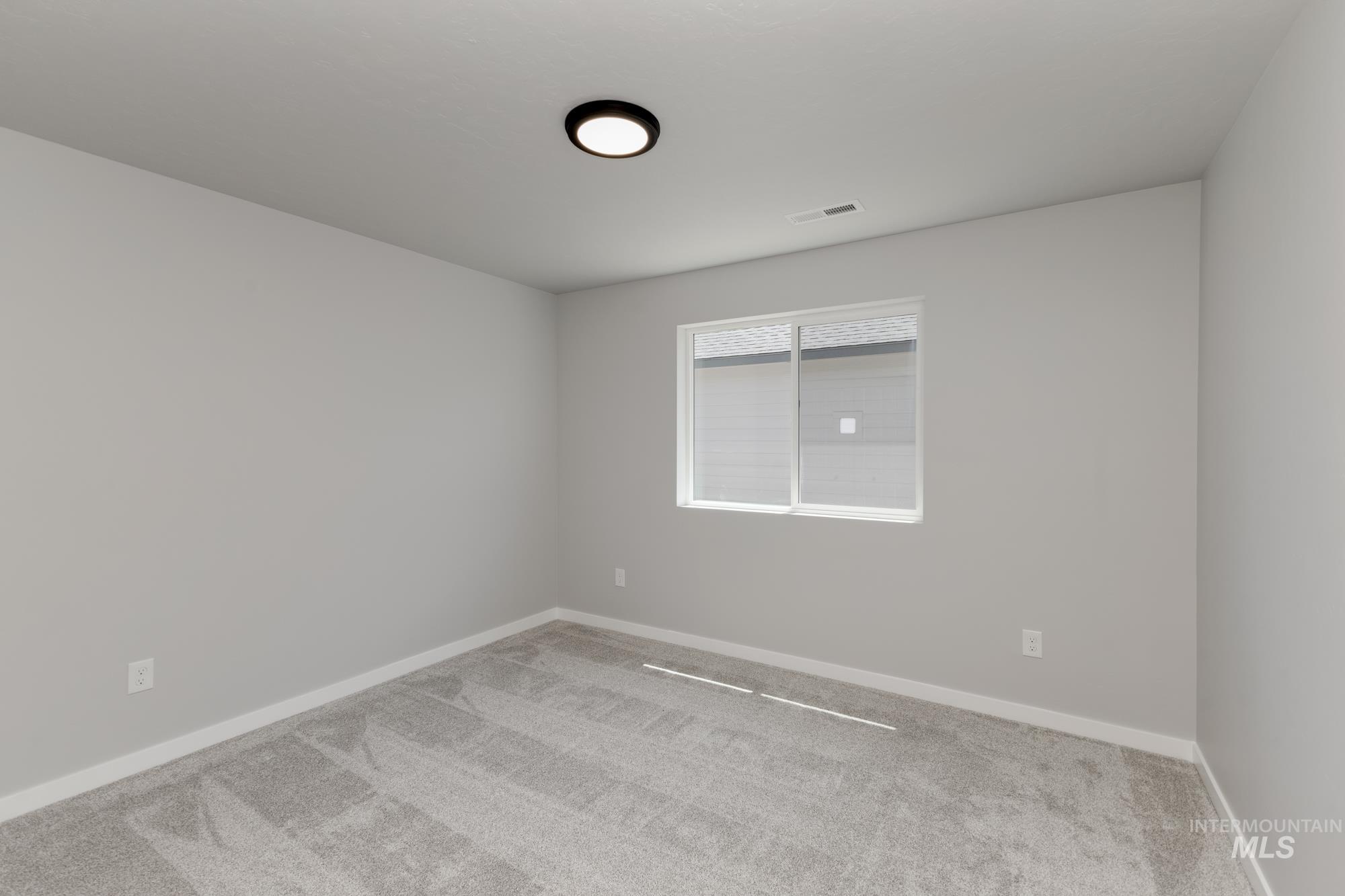 2384 N Carly Ave Property Photo 11