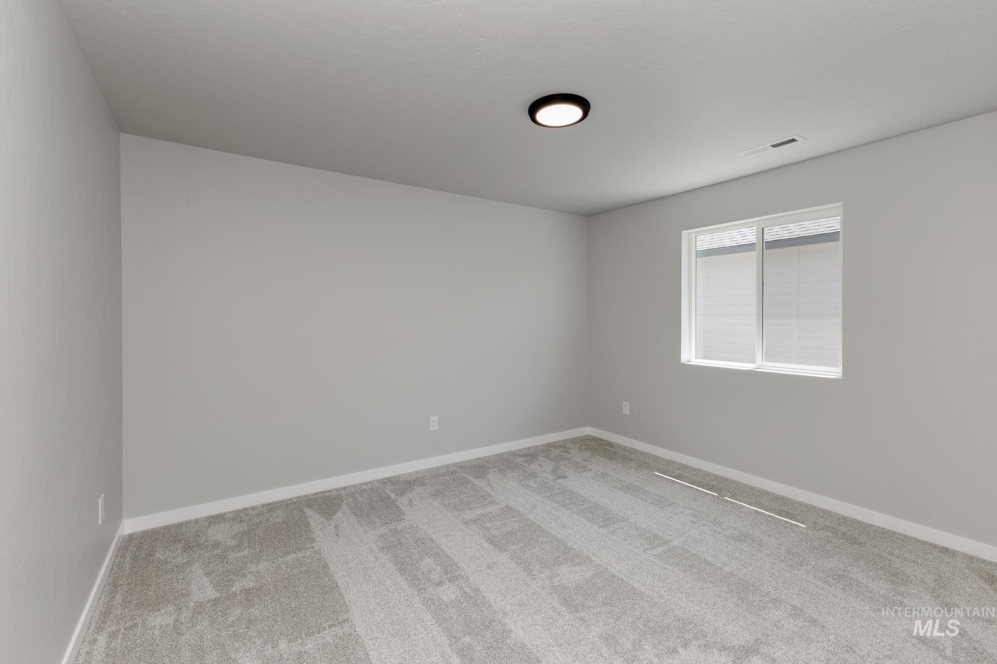2384 N Carly Ave Property Photo 13