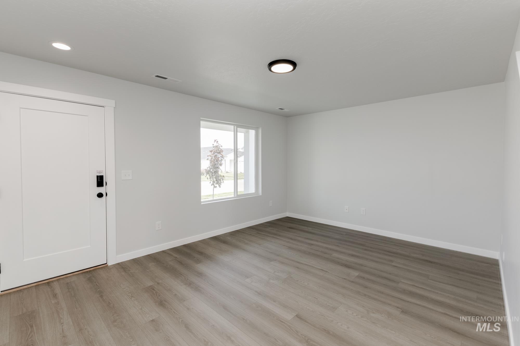 5343 E Burnte Peak St Property Photo 3