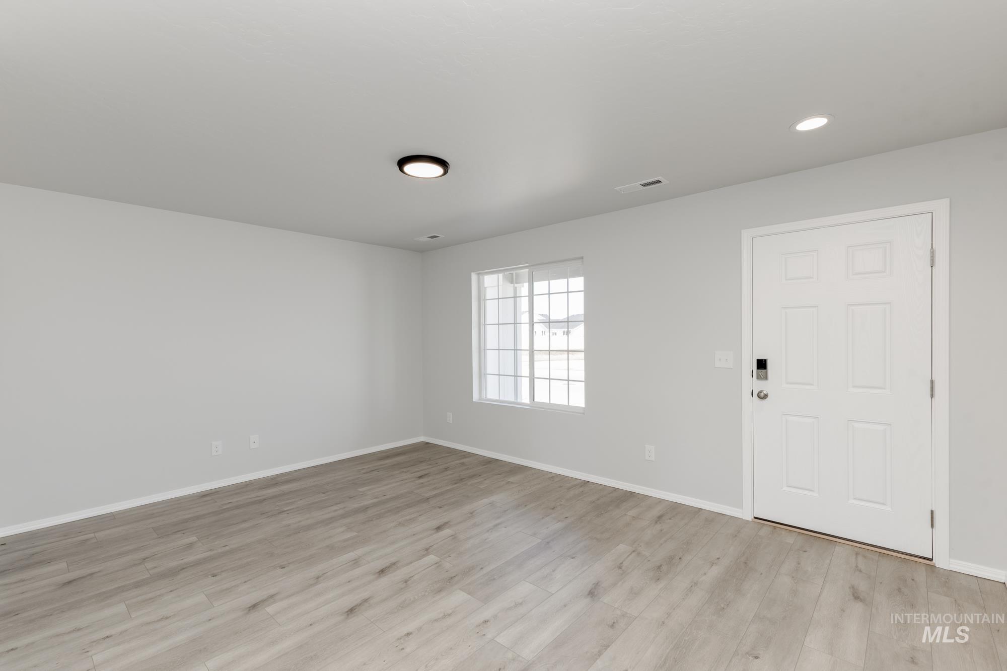 3117 N Arroyo Vista Way Property Photo 2