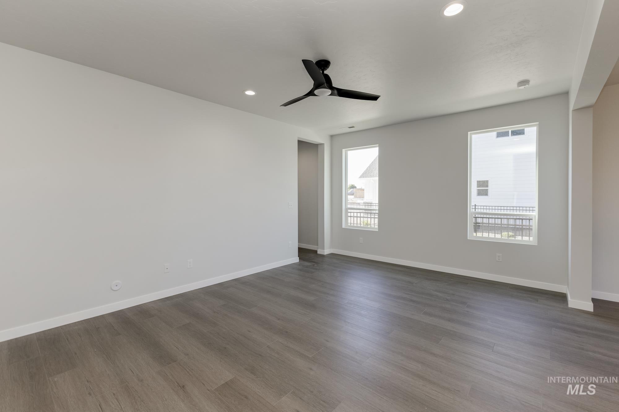 4995 S Amorita Ave Property Photo 10