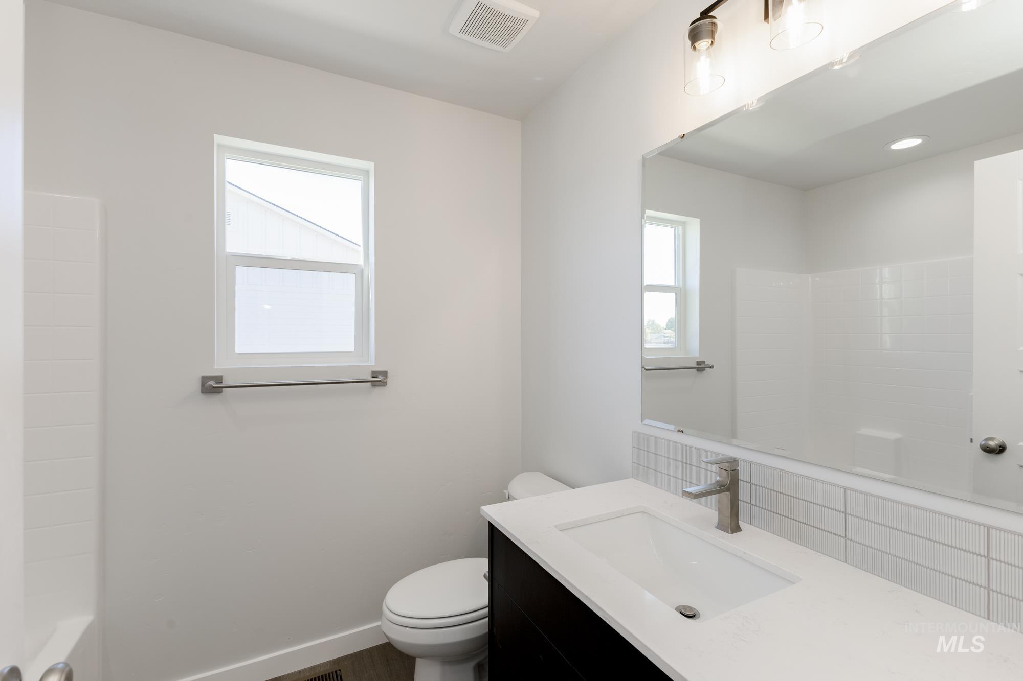 4995 S Amorita Ave Property Photo 17