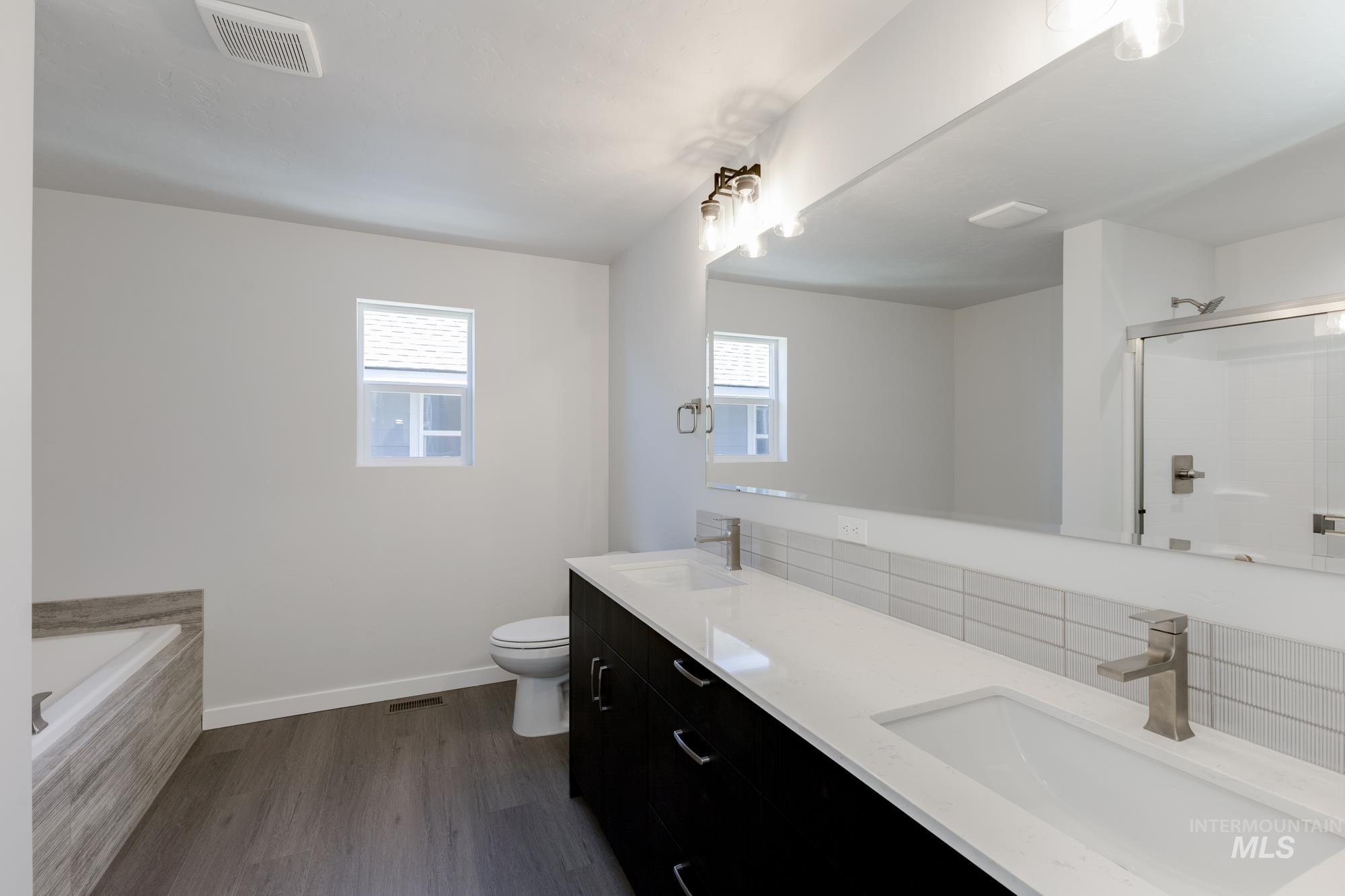 4995 S Amorita Ave Property Photo 22