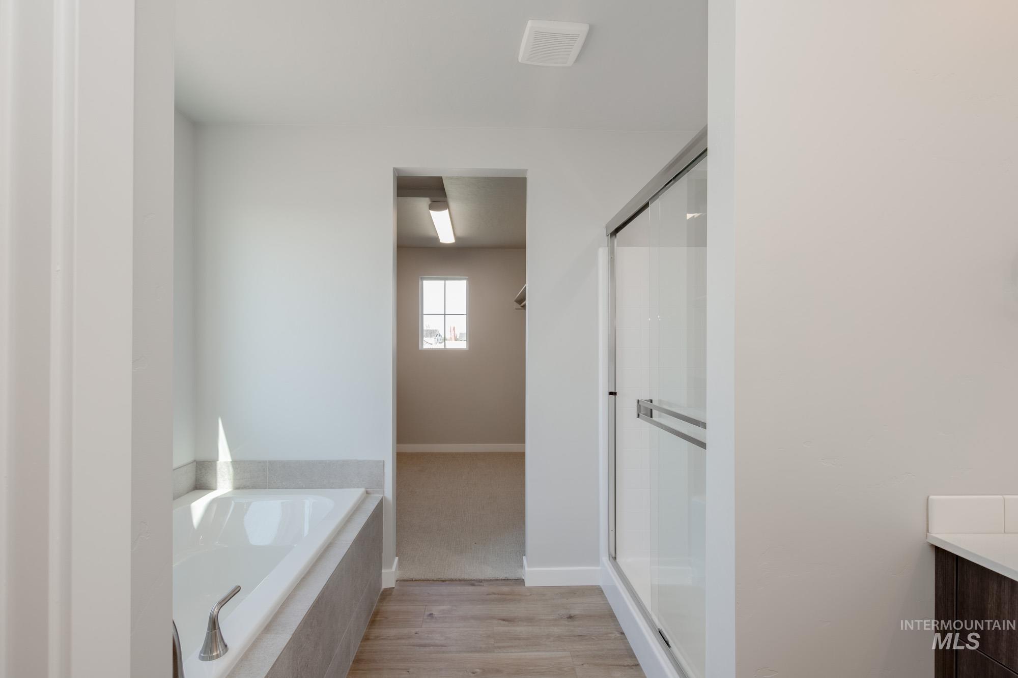 16696 Carlin Ave Property Photo 23