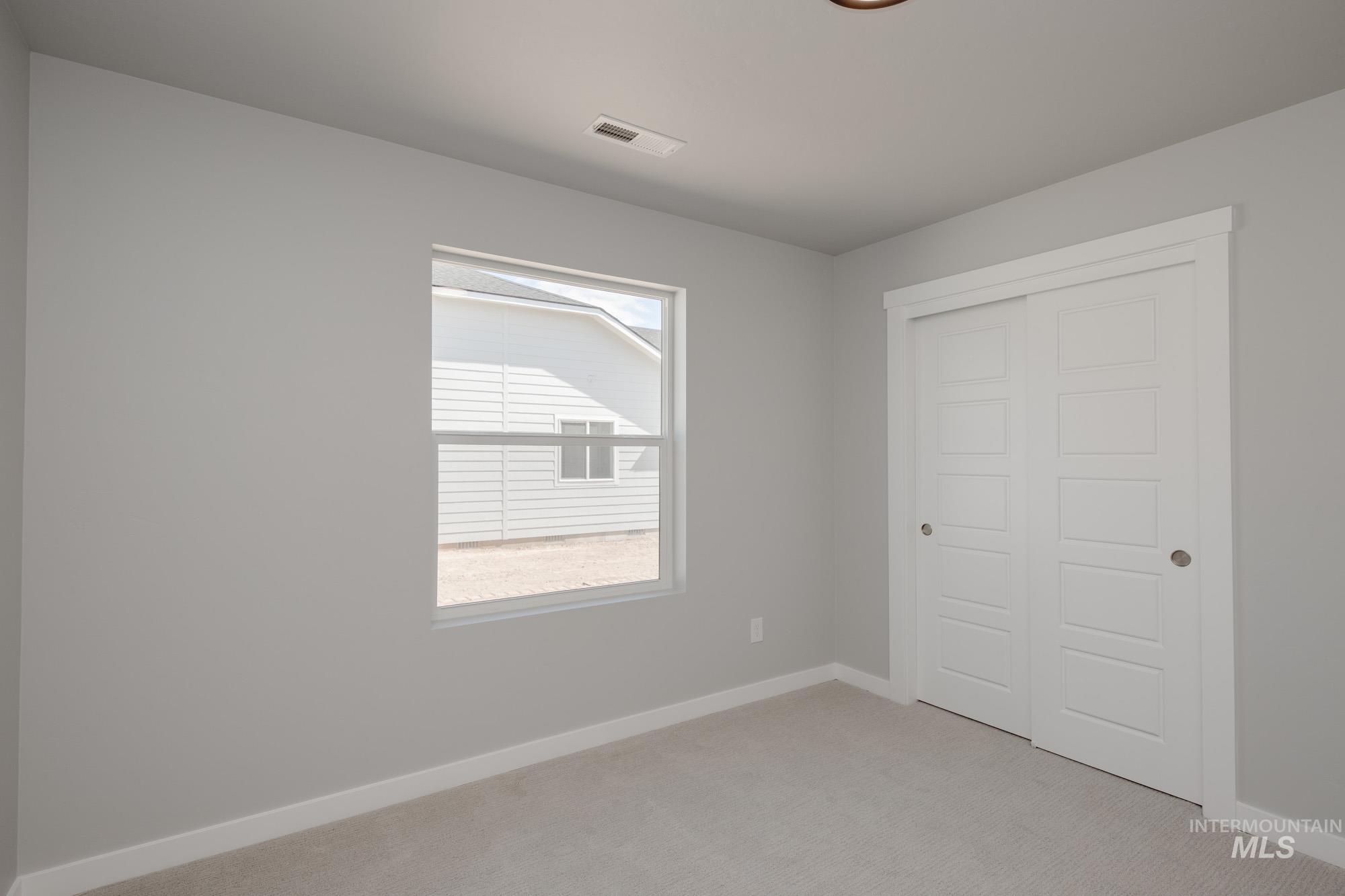 16696 Carlin Ave Property Photo 27