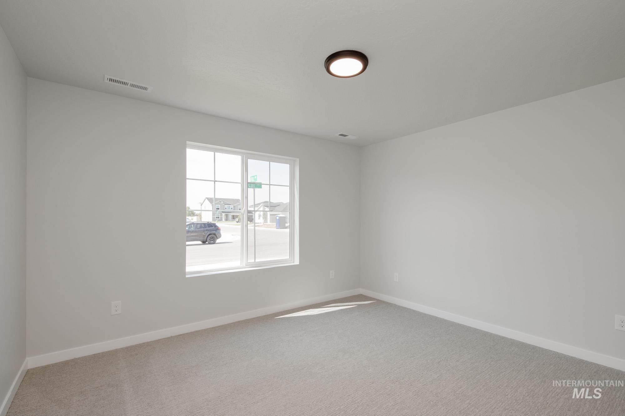 13342 Cut St Property Photo 11